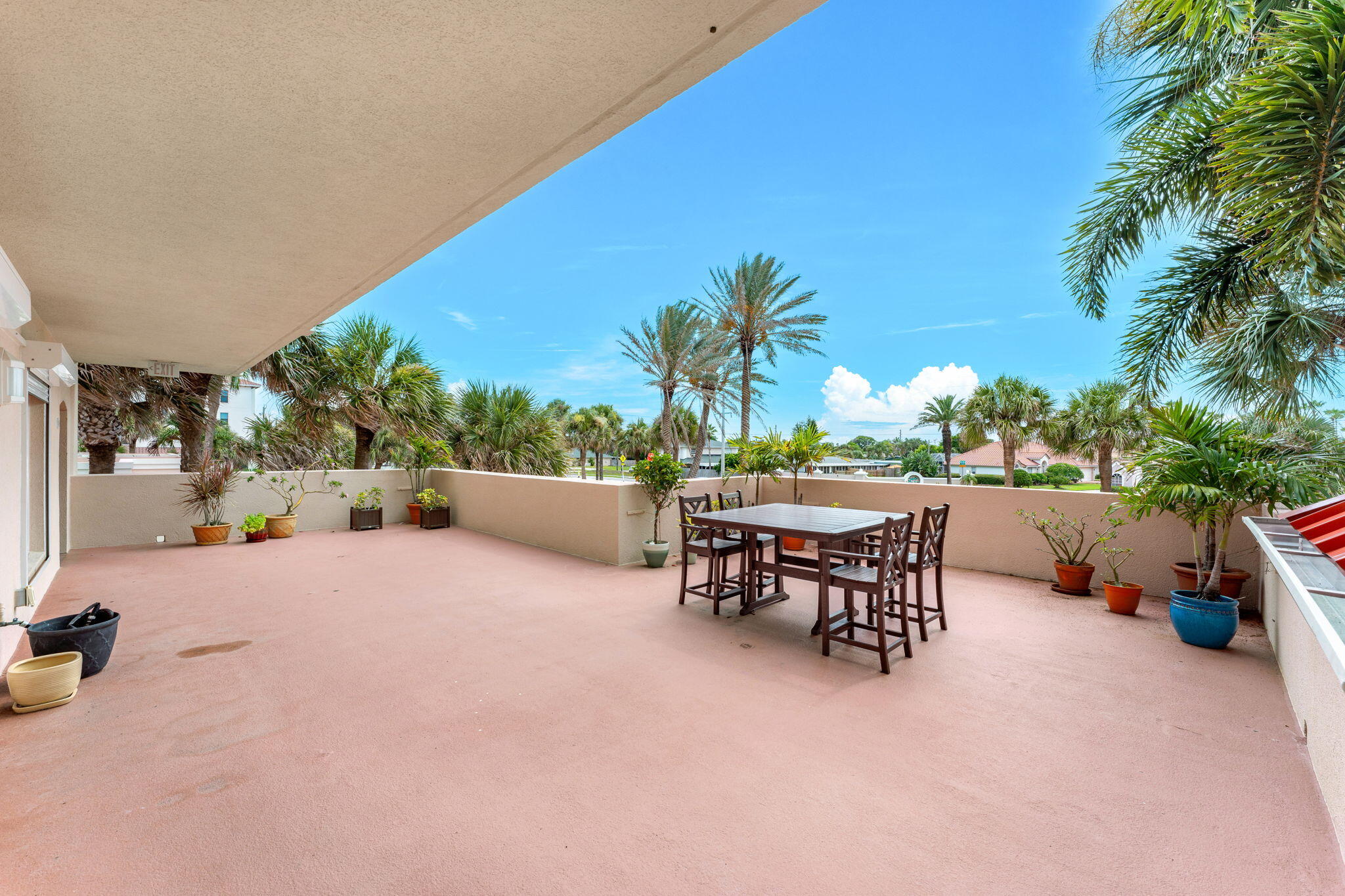 1845 N Highway A1a, 302