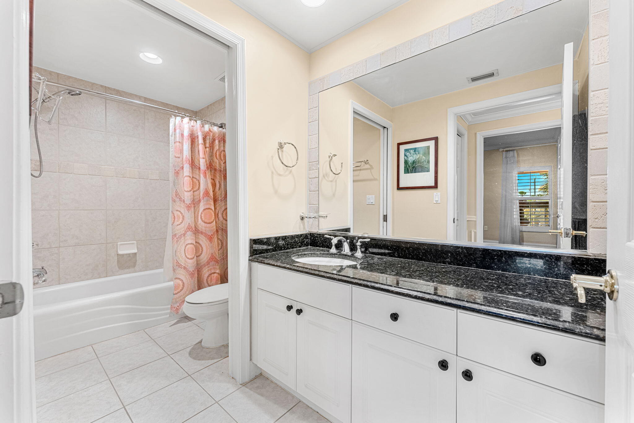 1845 N Highway A1a, 302