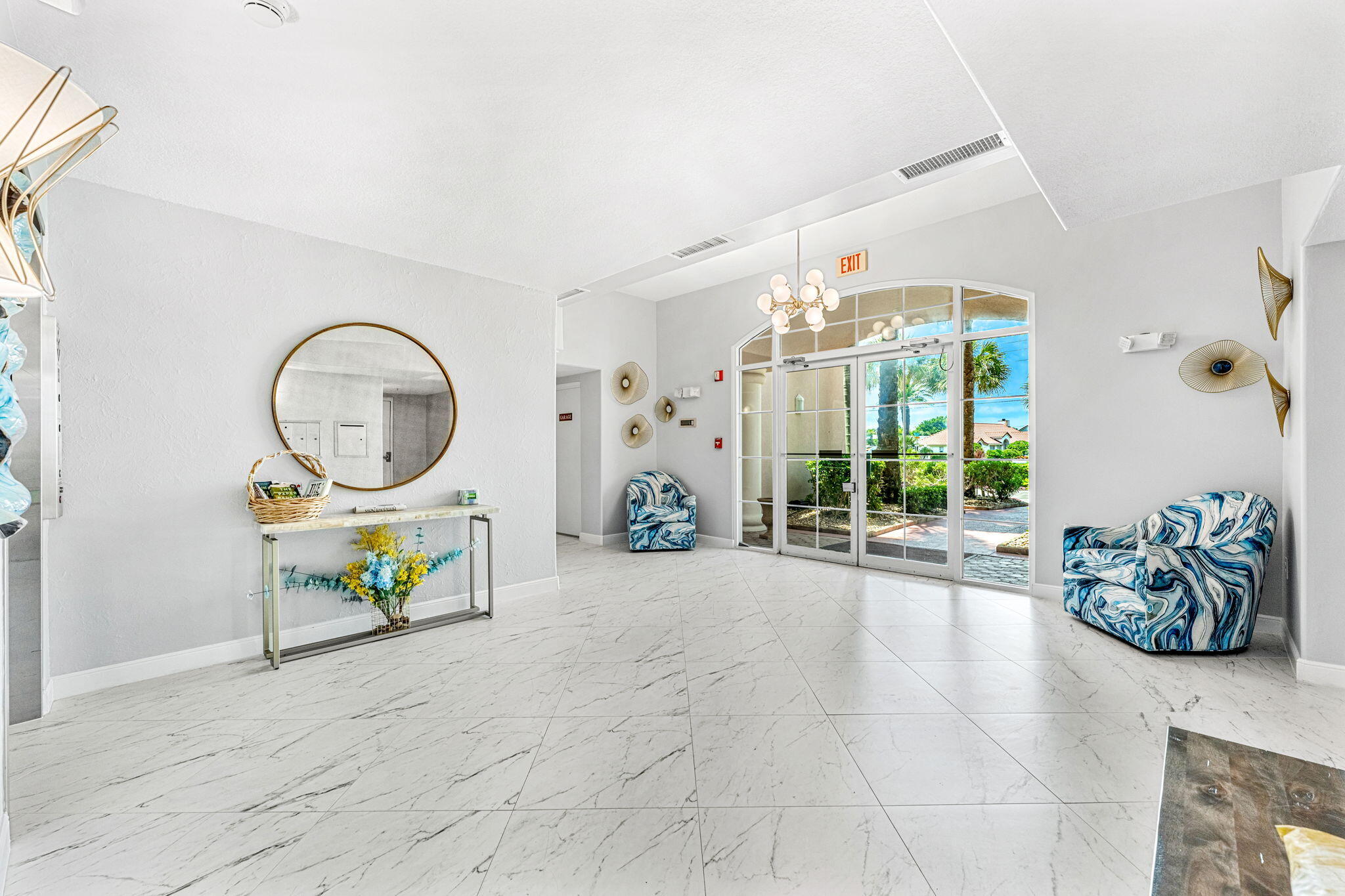 1845 N Highway A1a, 302
