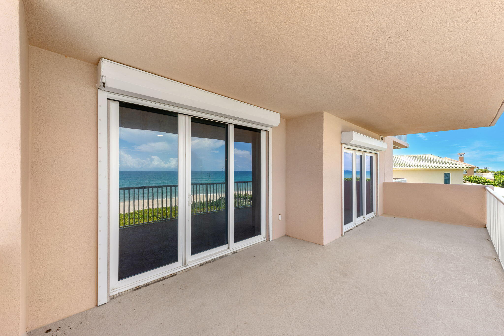 1845 N Highway A1a, 302