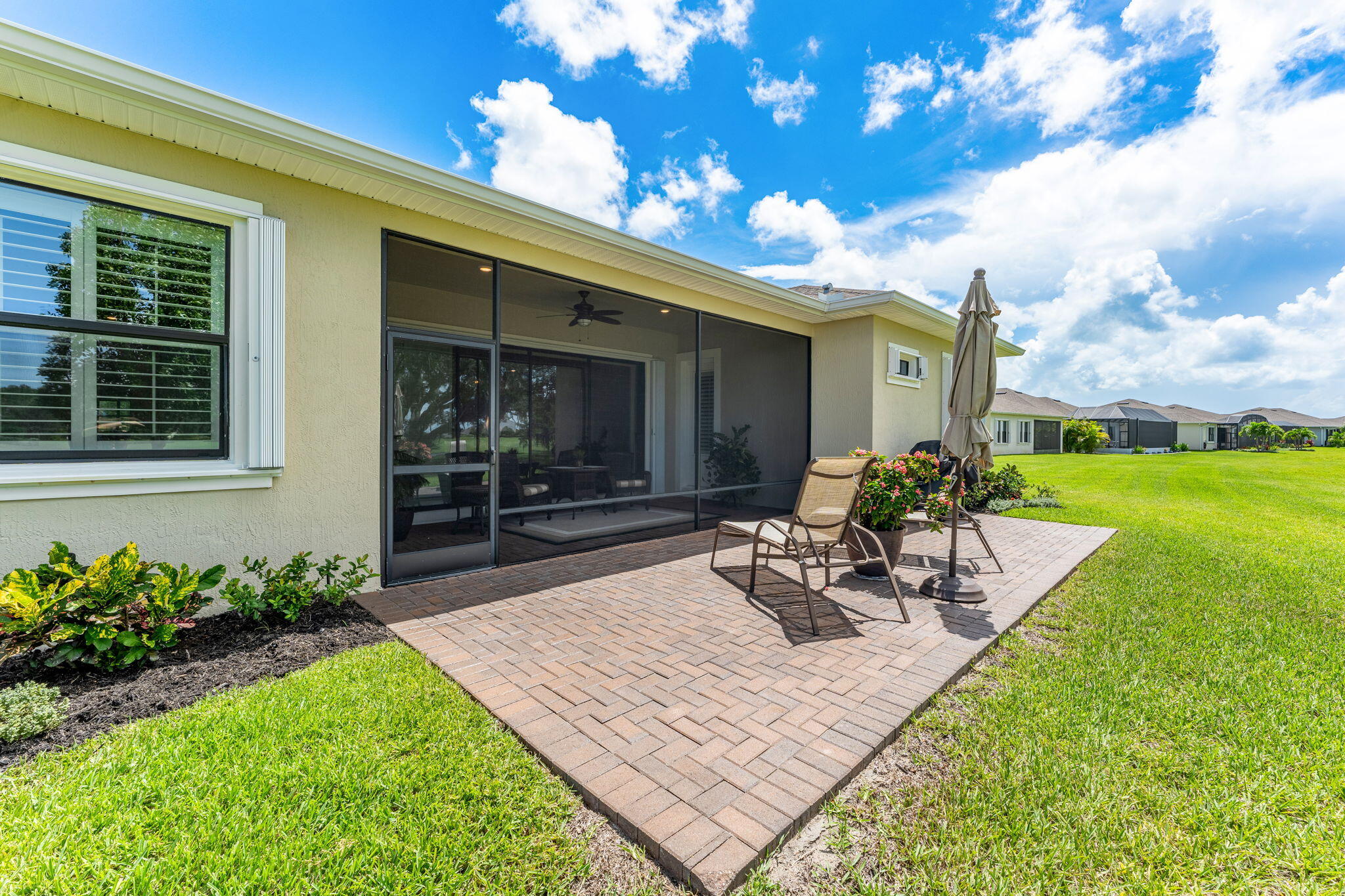 2200 Caravan Place