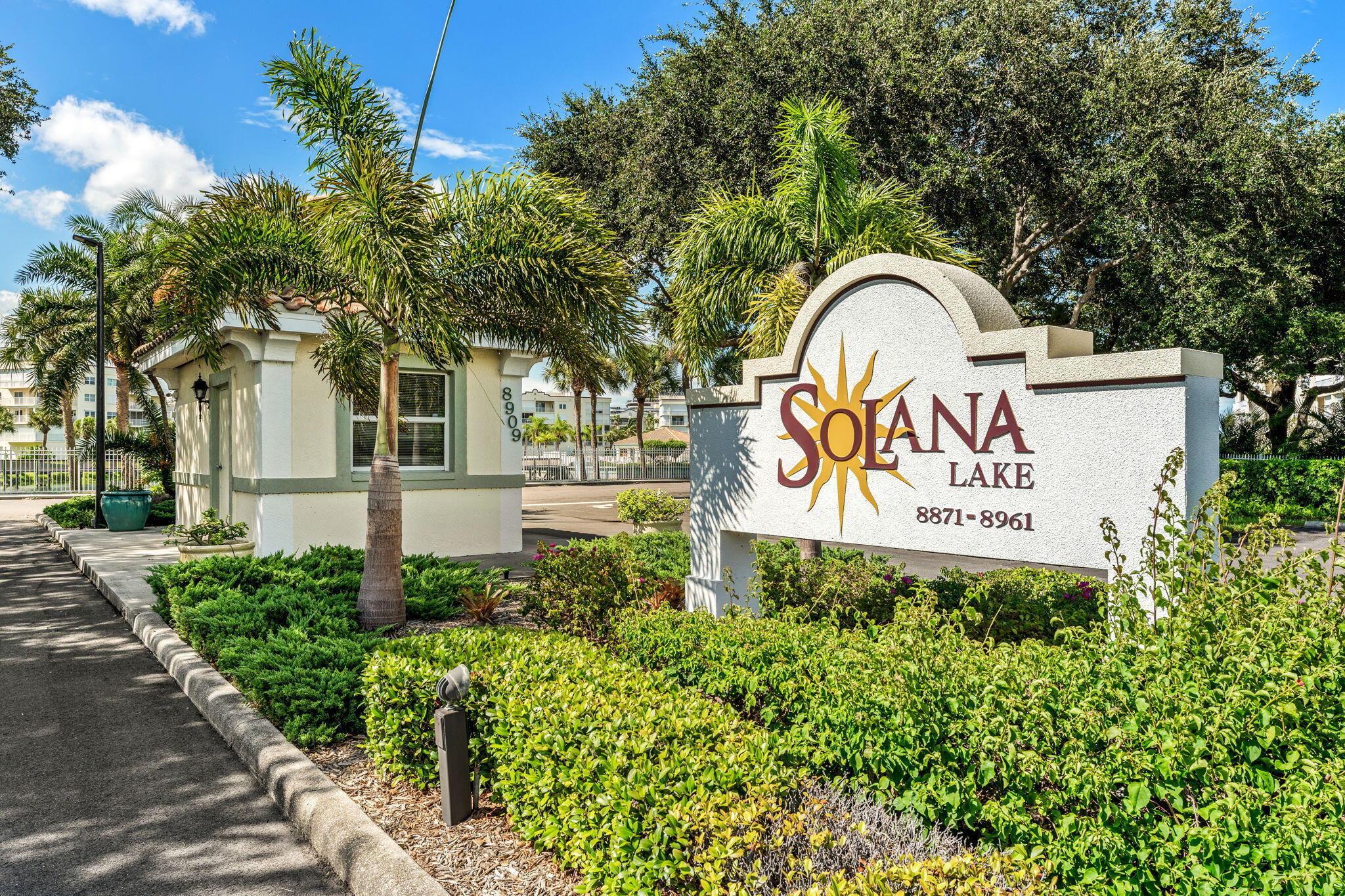 8941 Lake Drive, 205