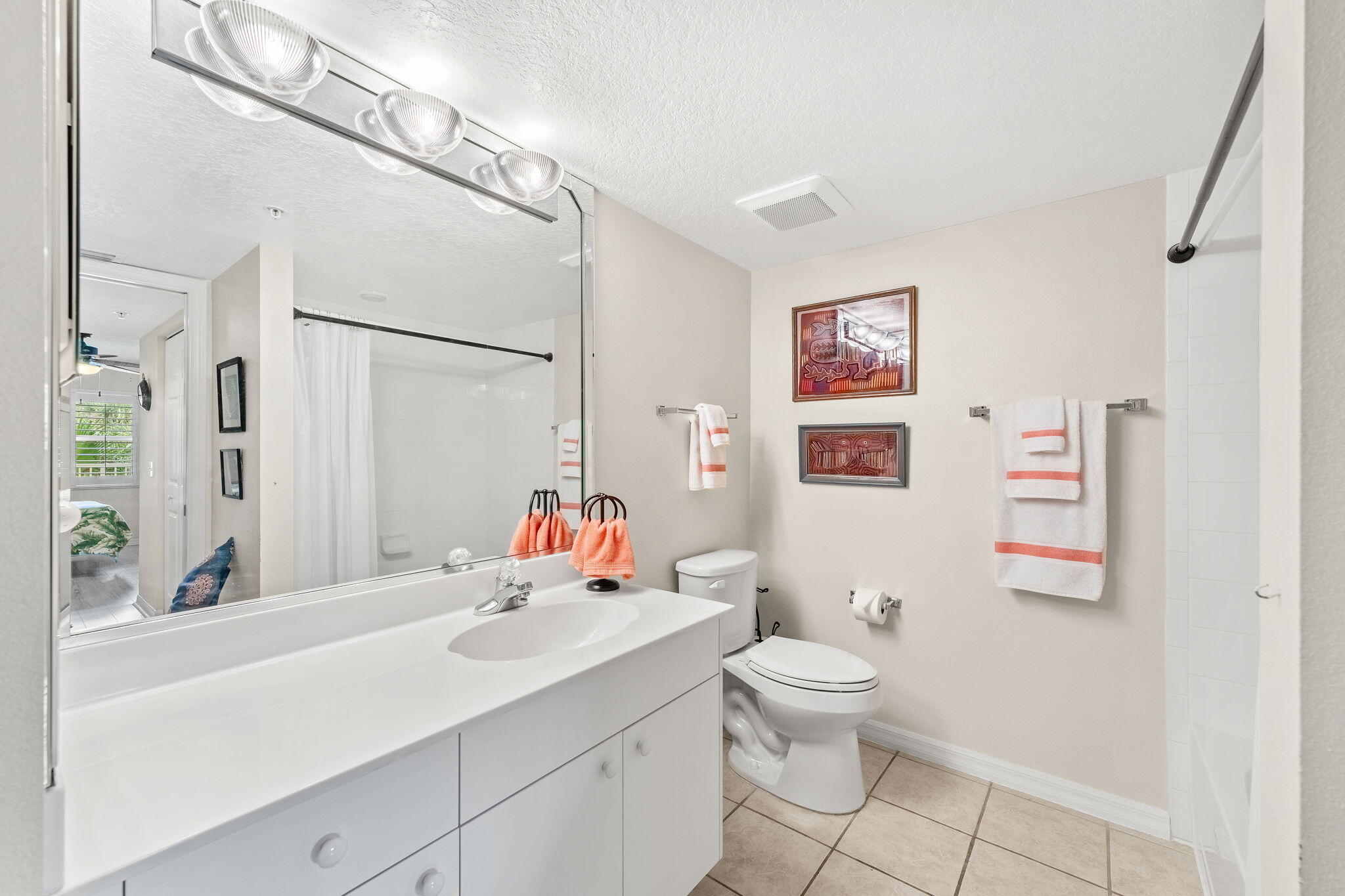 8941 Lake Drive, 205