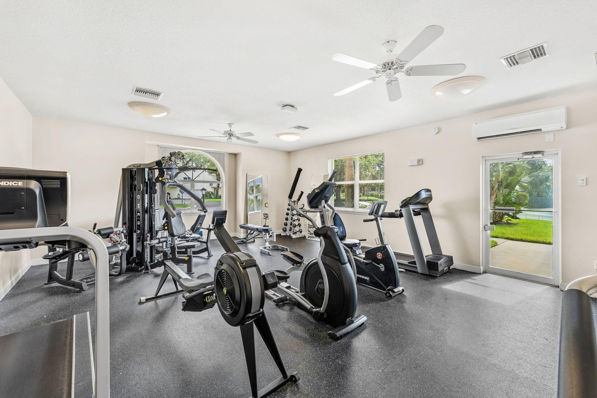 8941 Lake Drive, 205