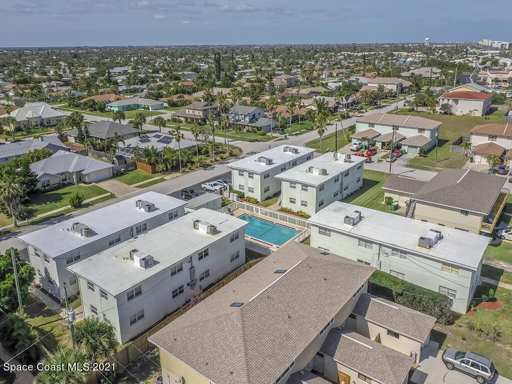 651 Palm Drive, B3