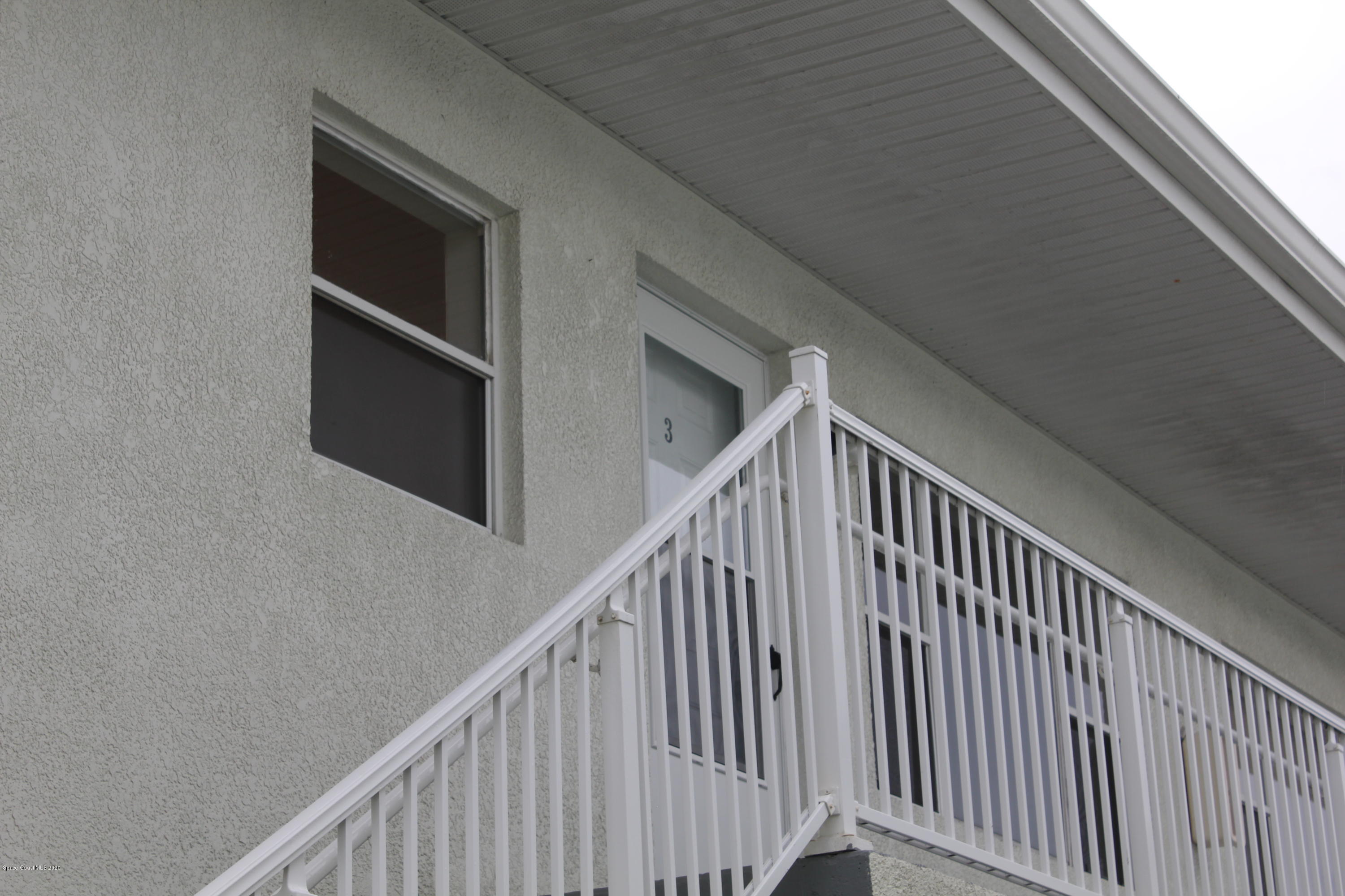 651 Palm Drive, B3