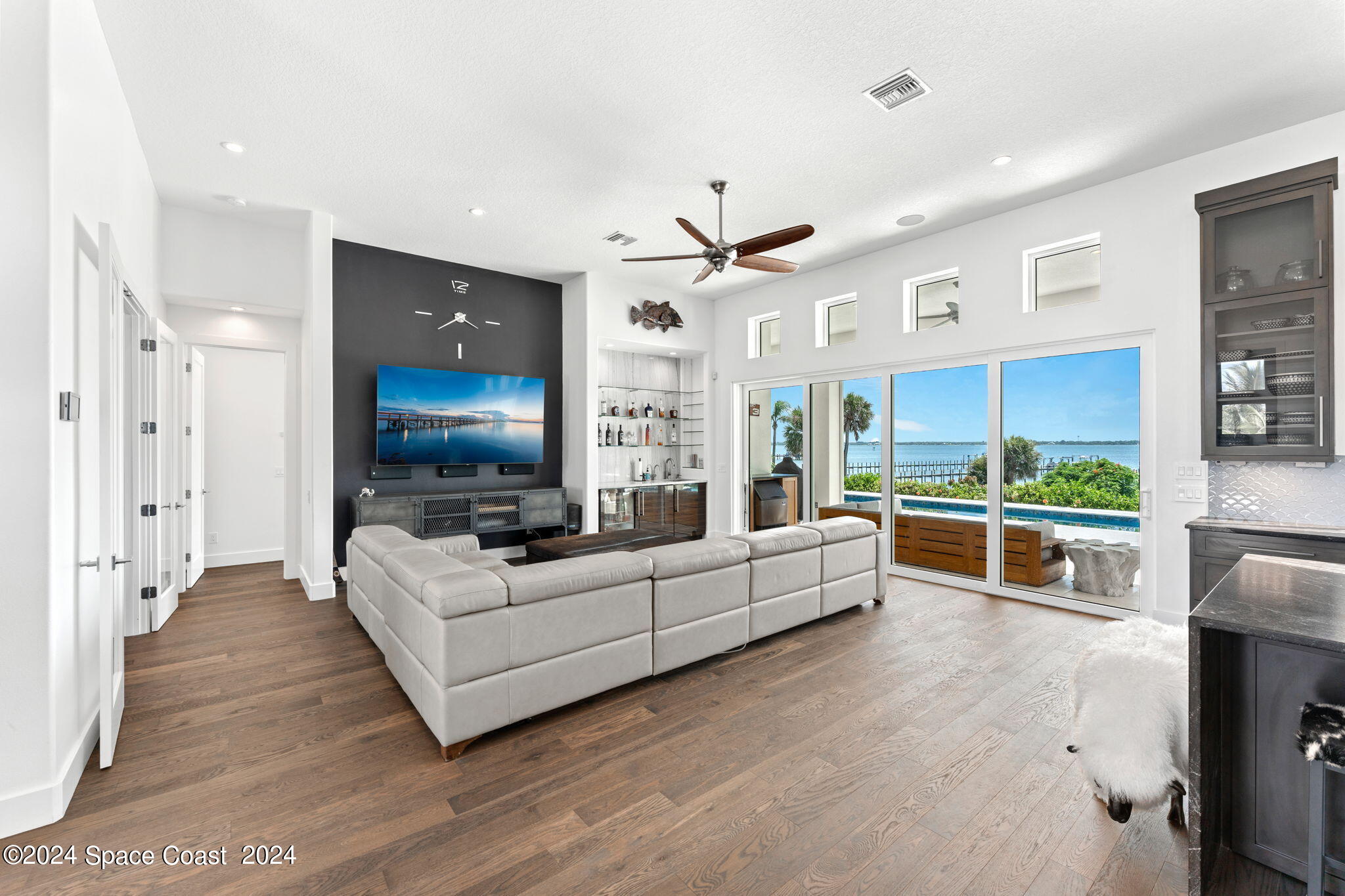 4690 S Highway A1a