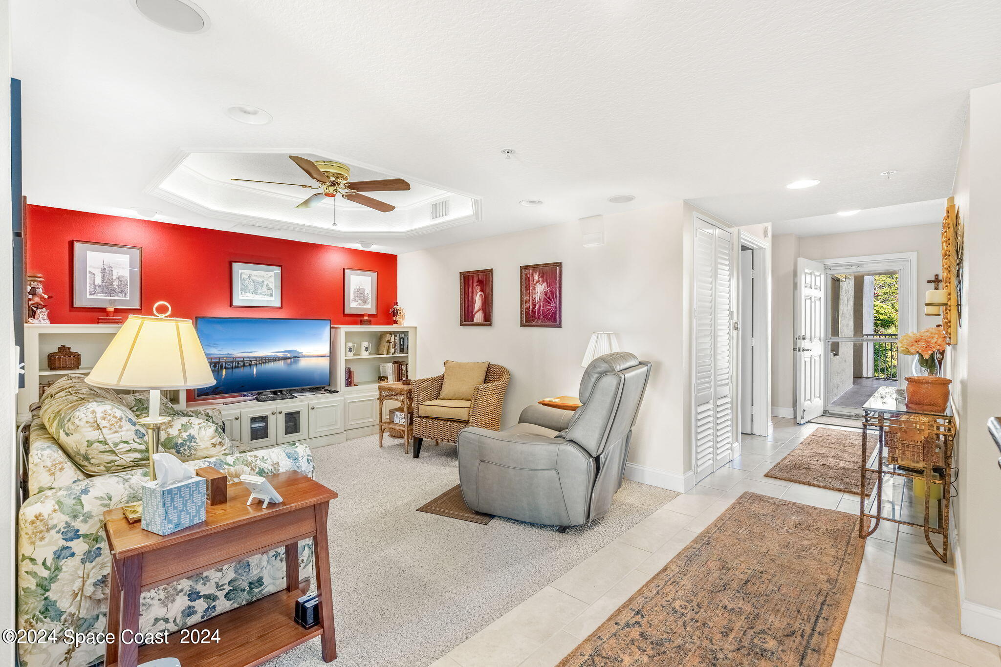 8921 Lake Drive, 303