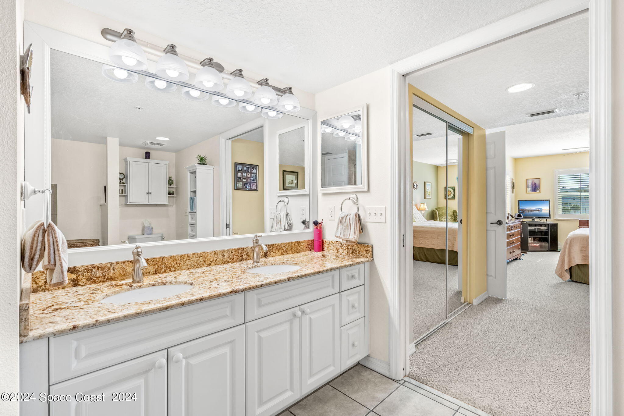 8921 Lake Drive, 303