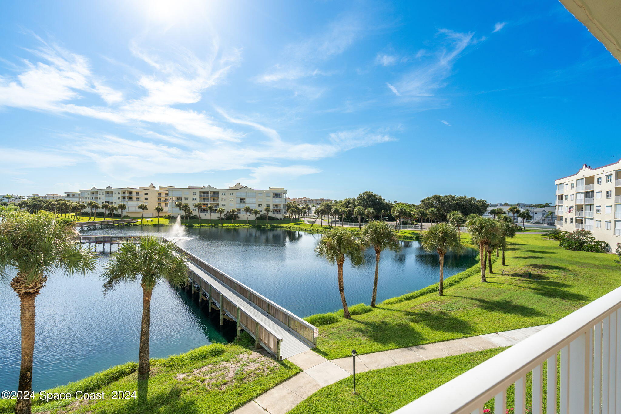 8921 Lake Drive, 303