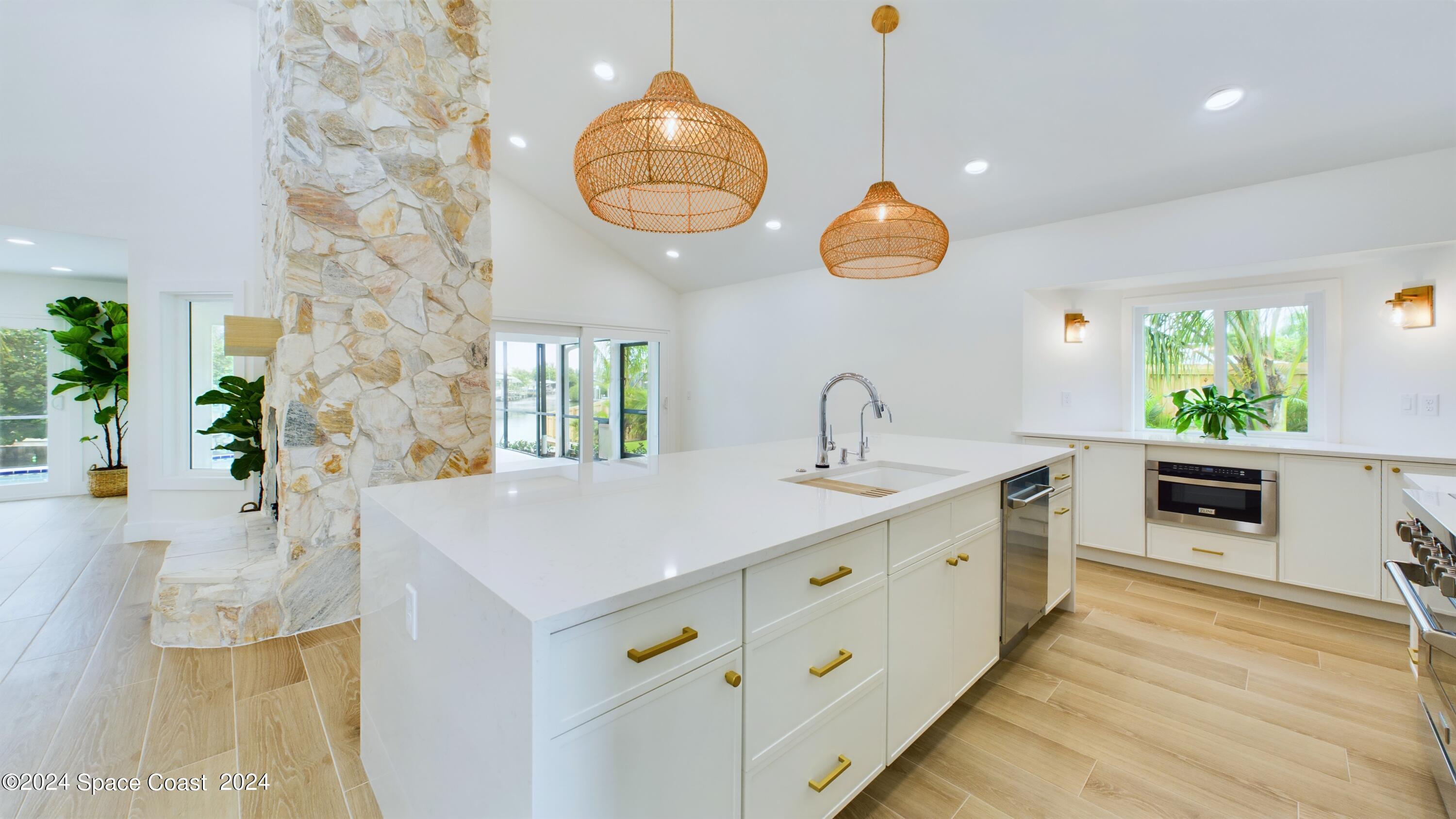 396 Riverview Lane