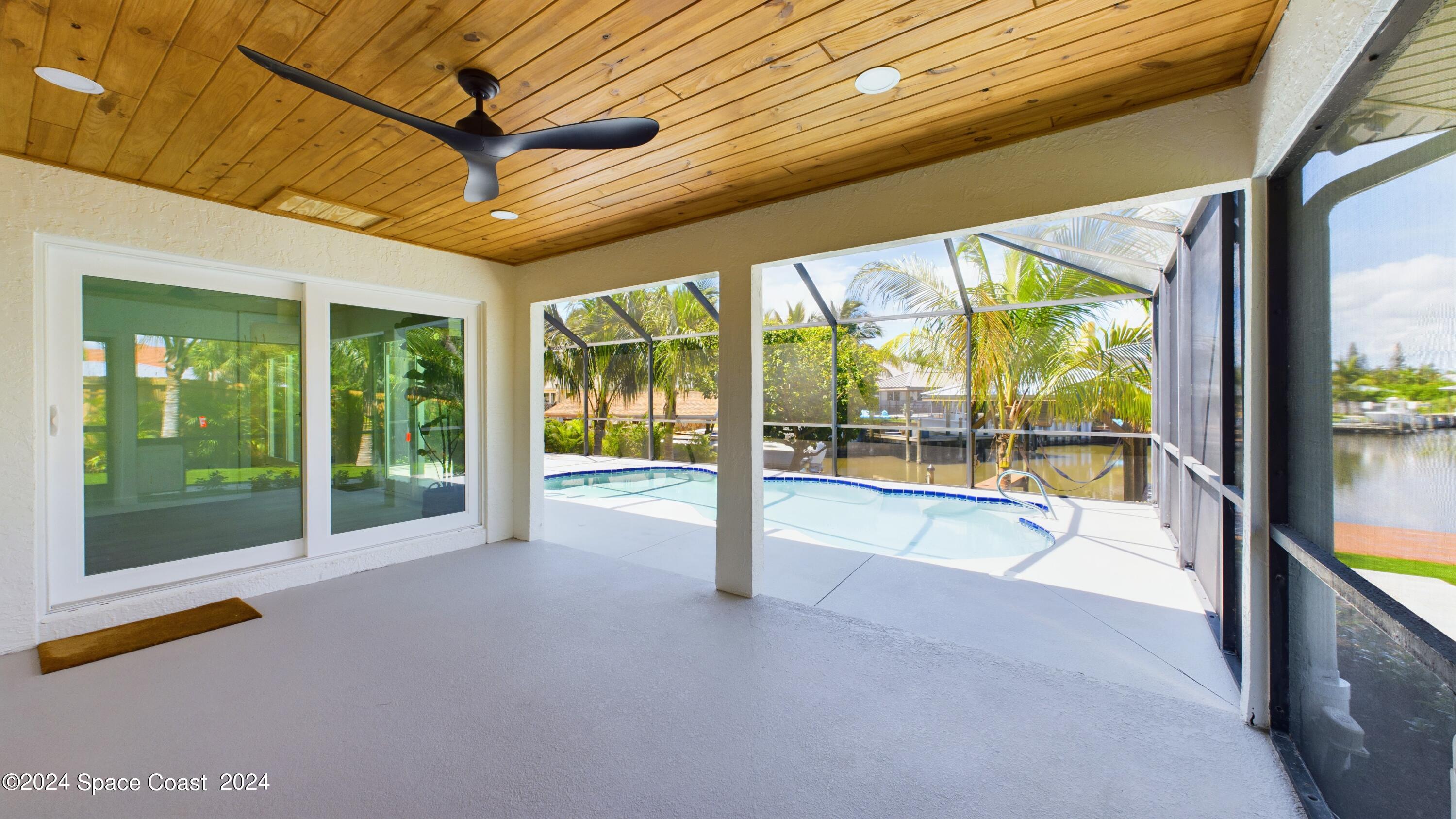 396 Riverview Lane