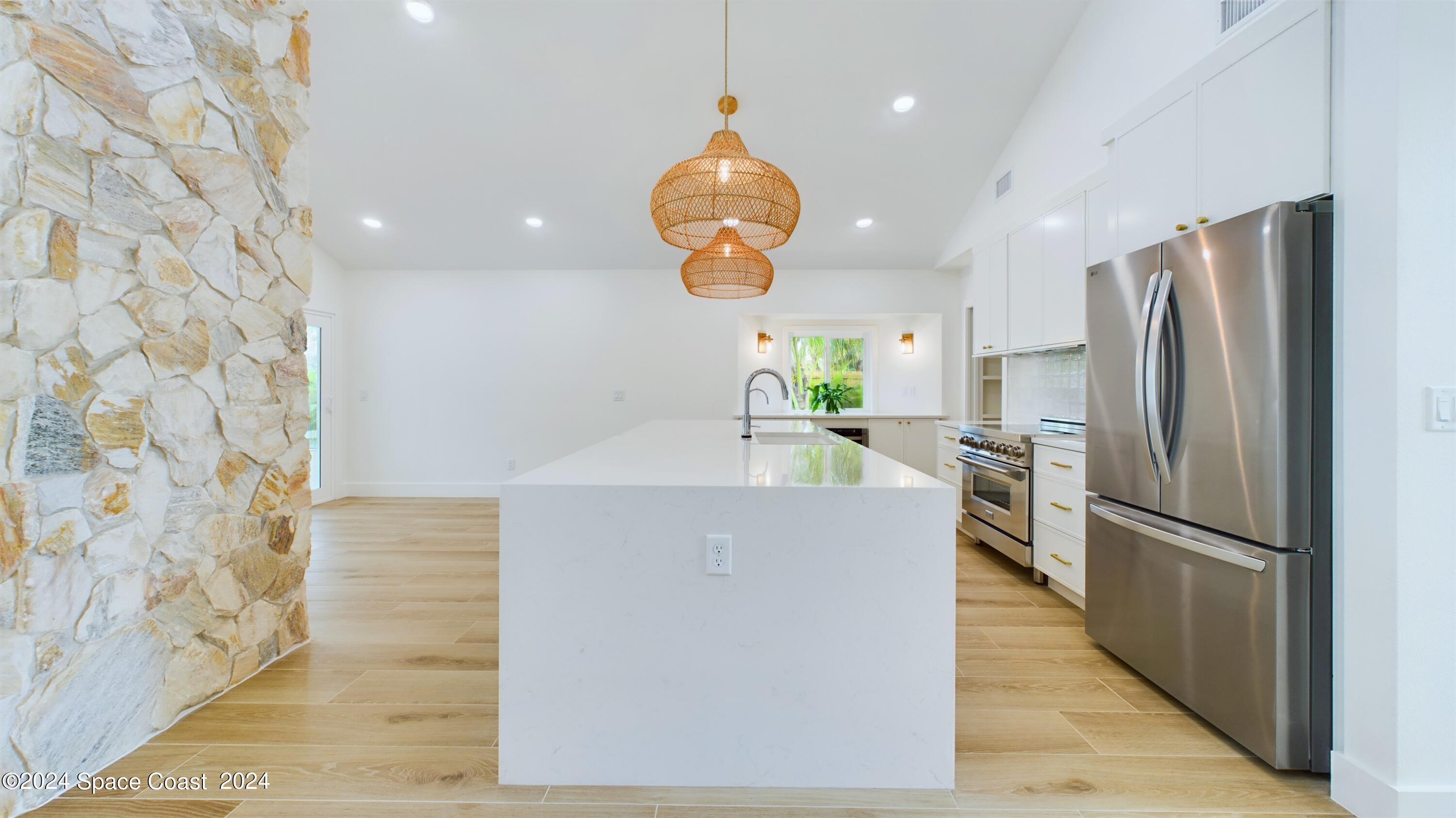 396 Riverview Lane