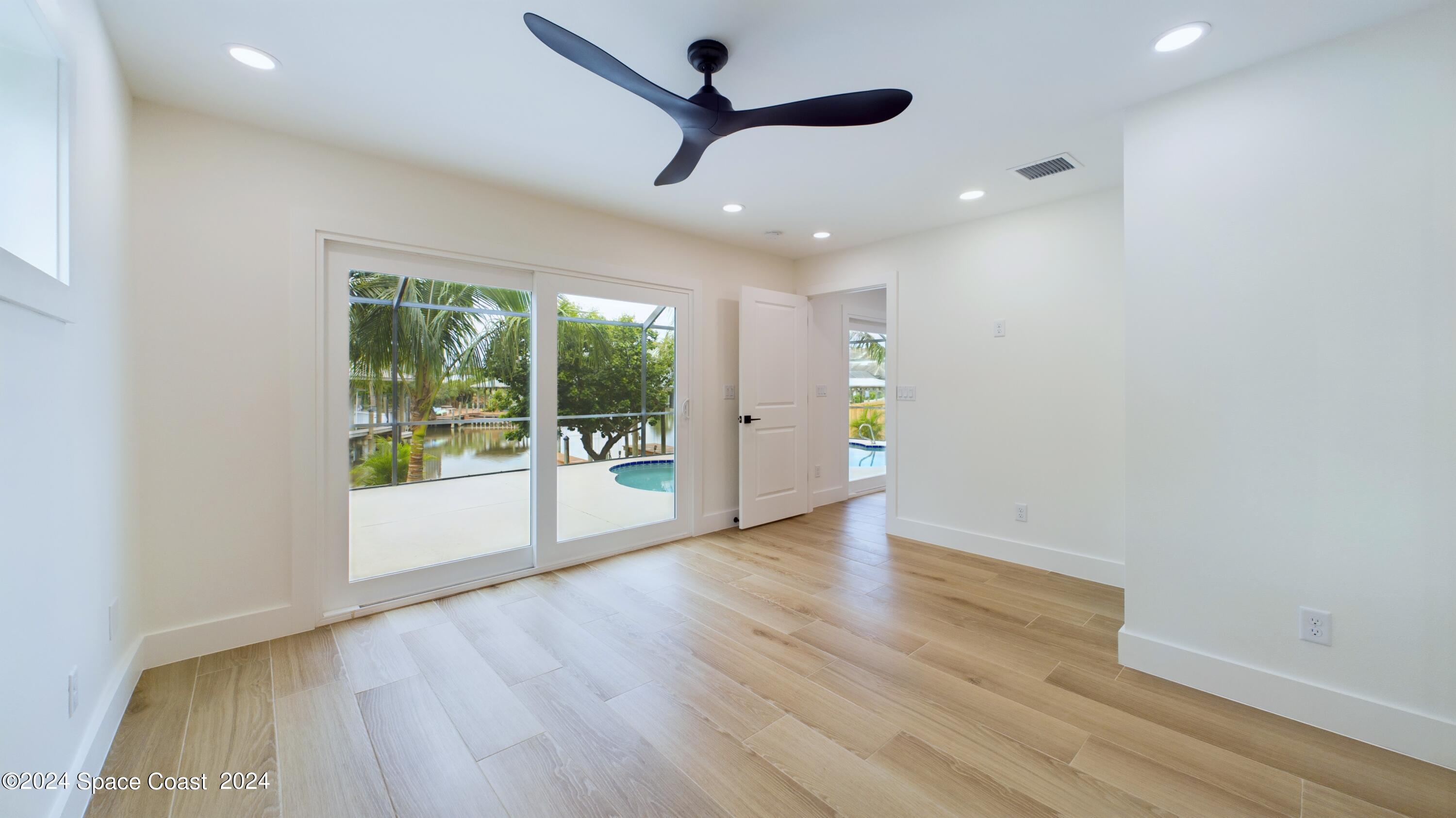 396 Riverview Lane