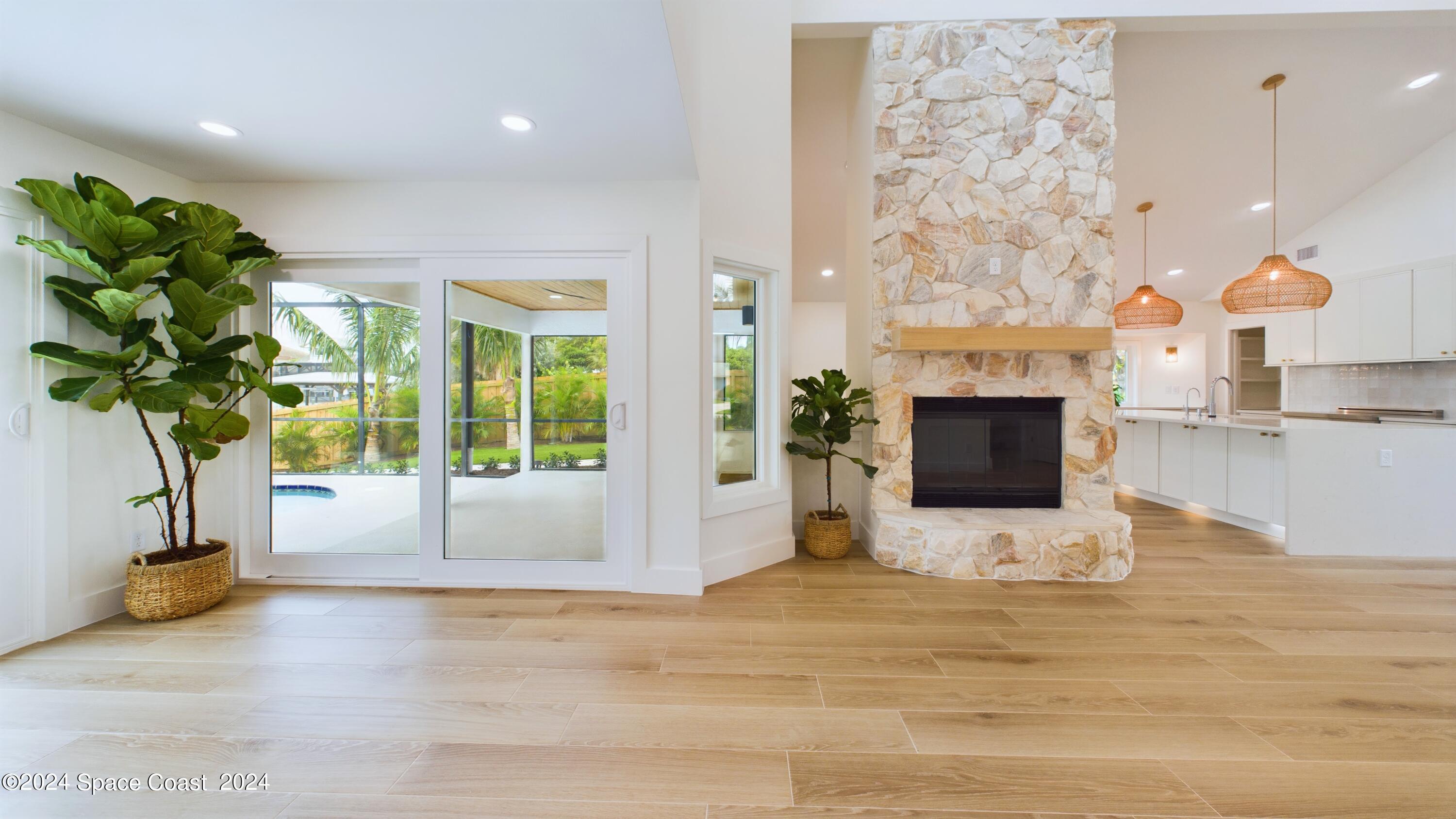 396 Riverview Lane