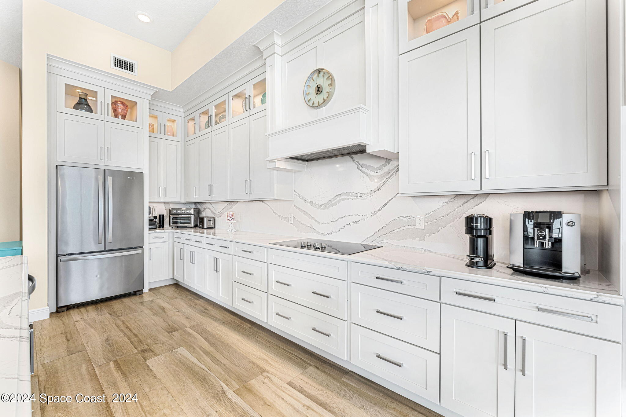 1725 N Highway A1a, 502
