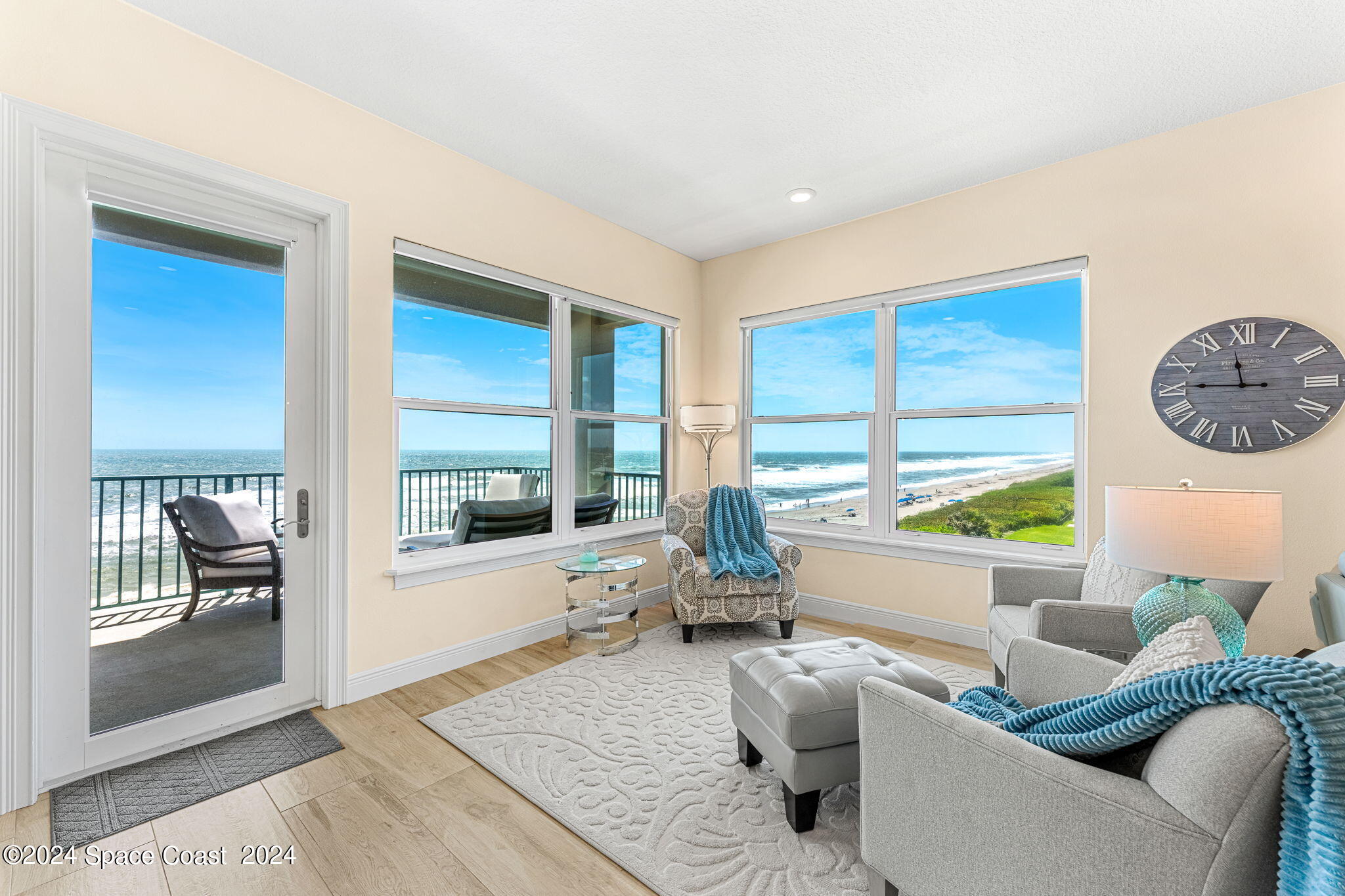 1725 N Highway A1a, 502