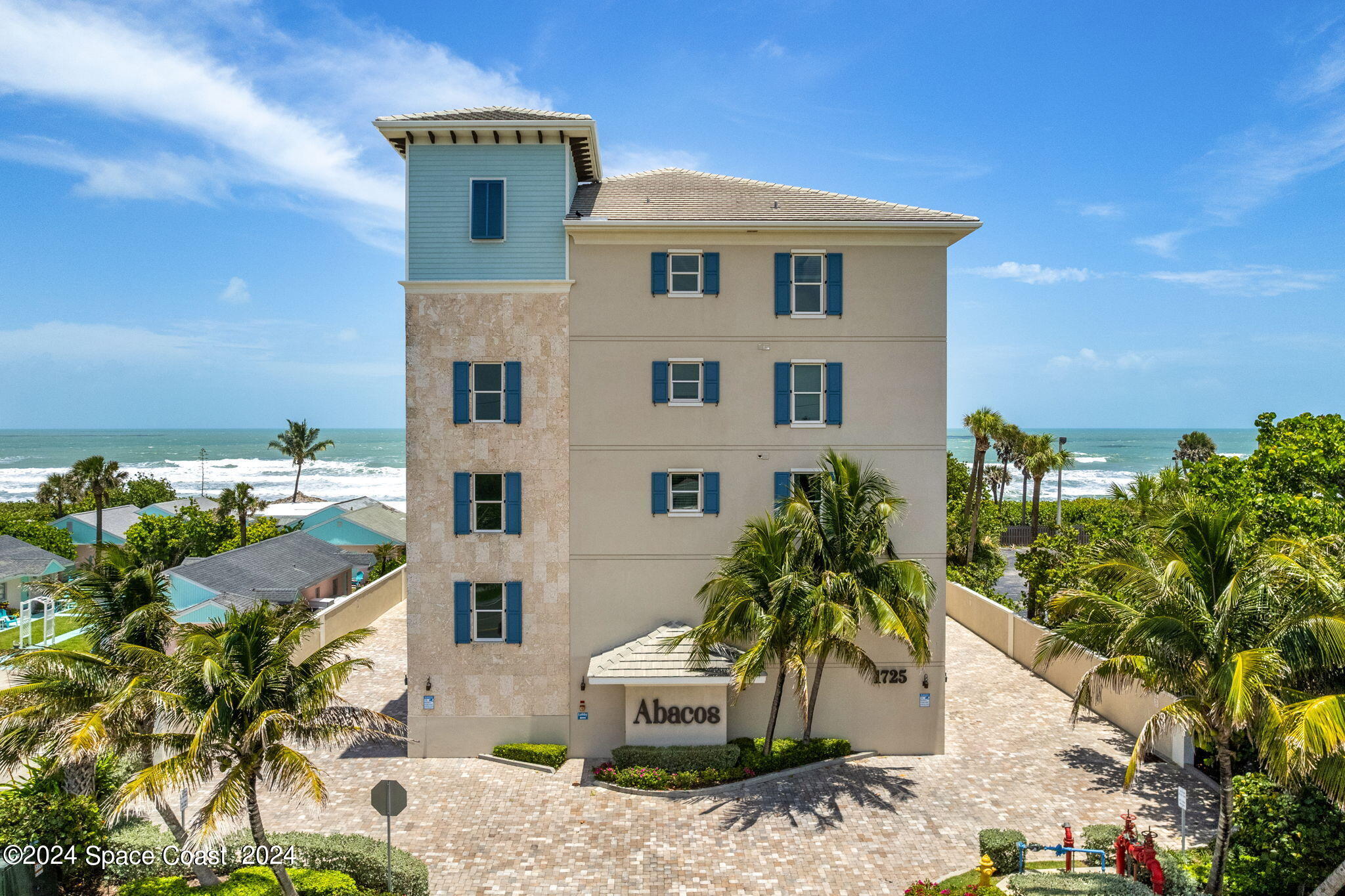 1725 N Highway A1a, 502