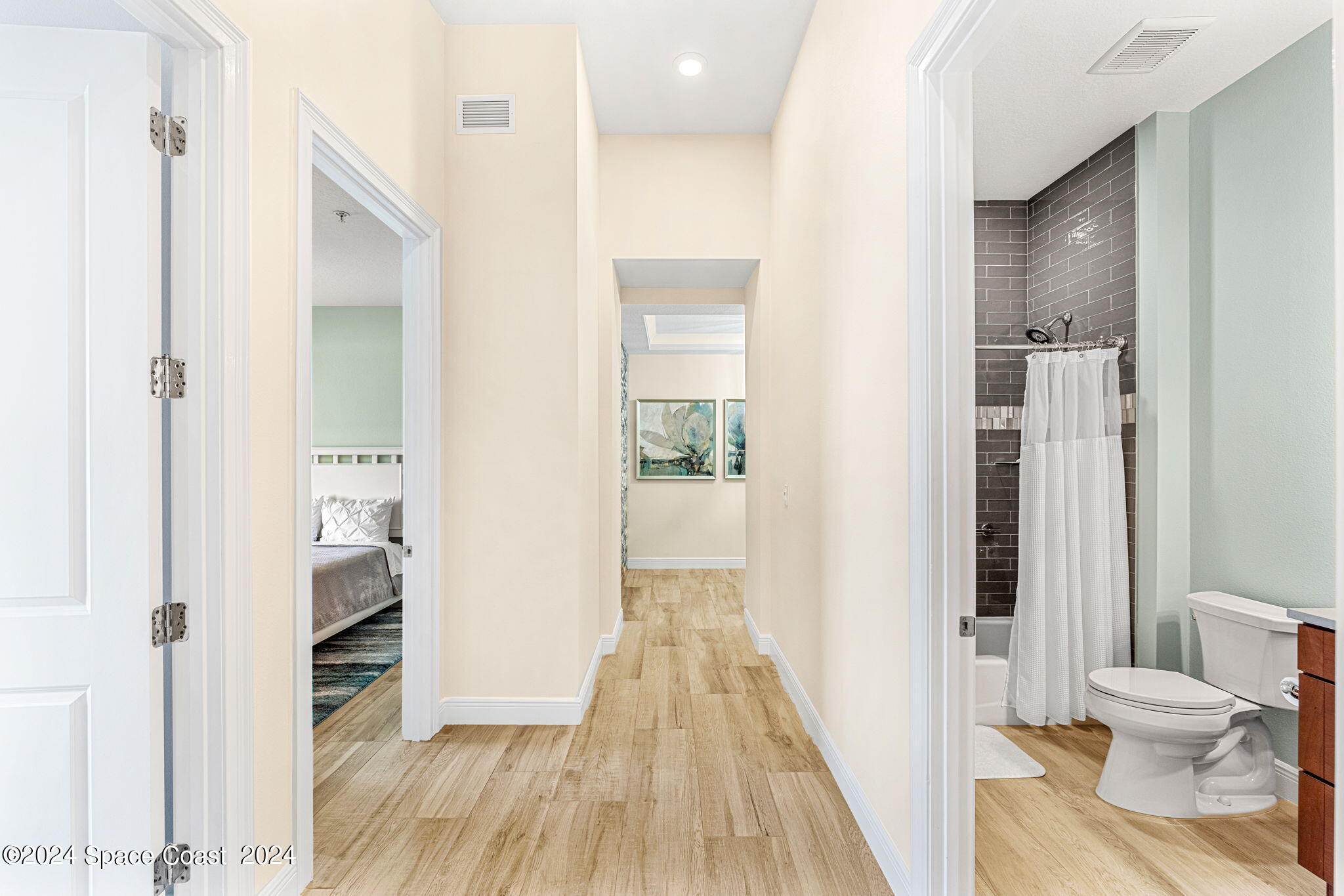 1725 N Highway A1a, 502