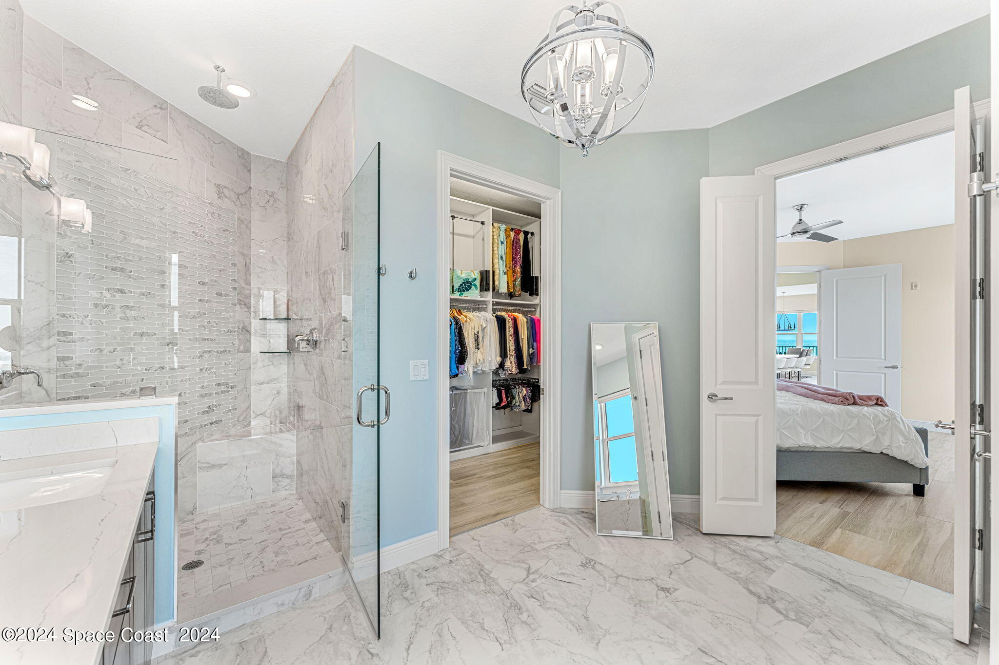 1725 N Highway A1a, 502