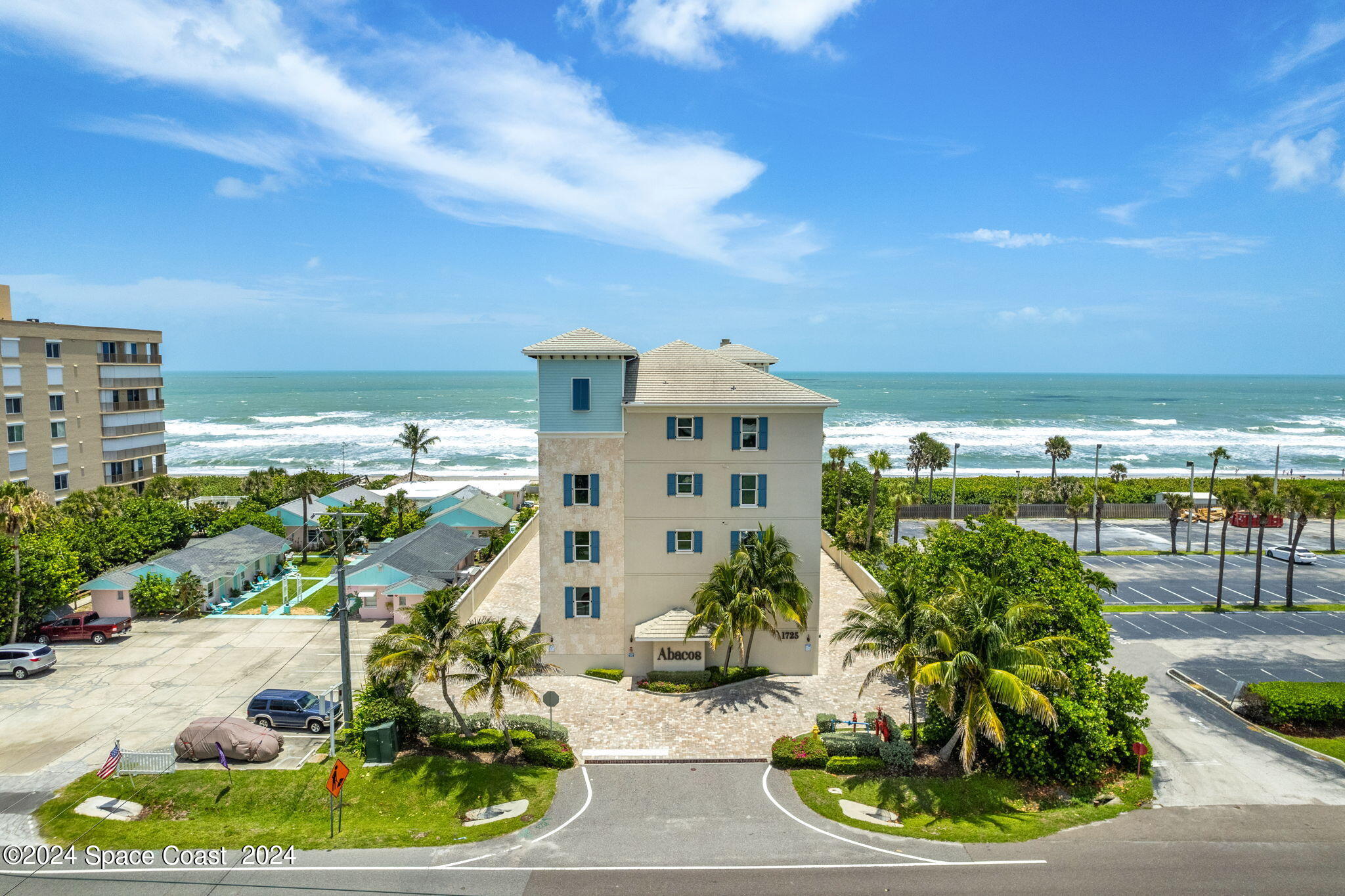 1725 N Highway A1a, 502