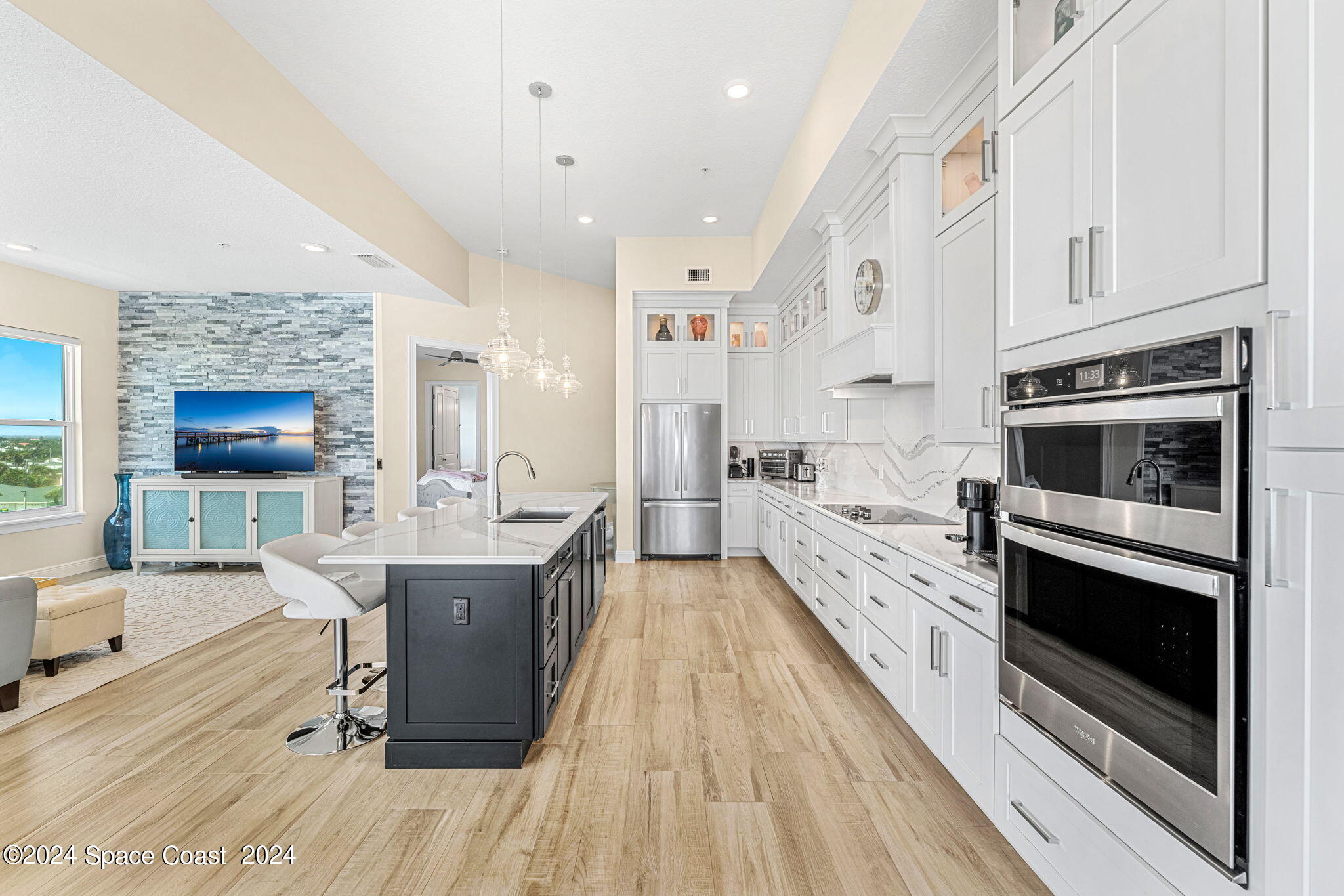 1725 N Highway A1a, 502