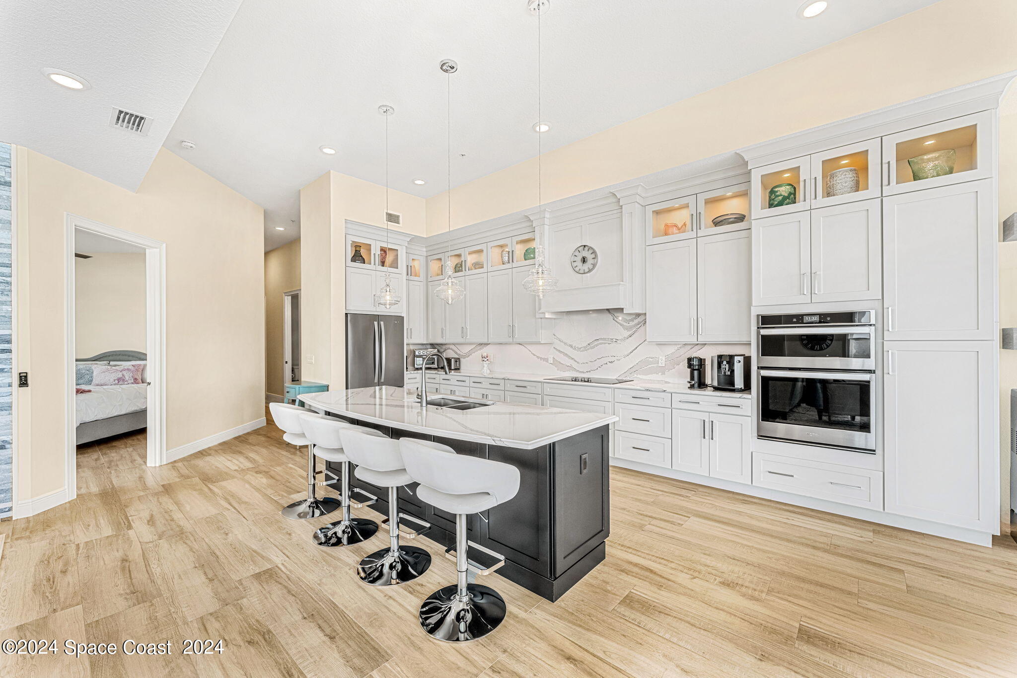 1725 N Highway A1a, 502