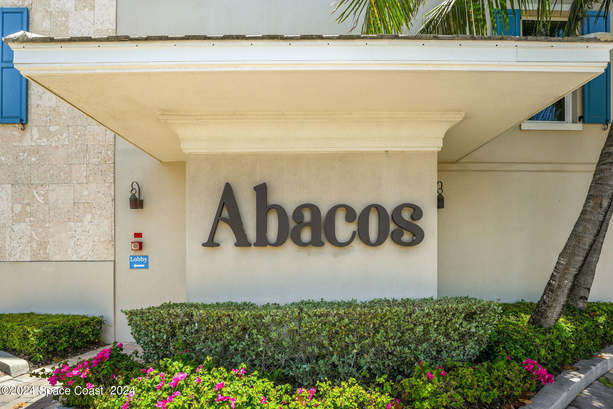 1725 N Highway A1a, 502