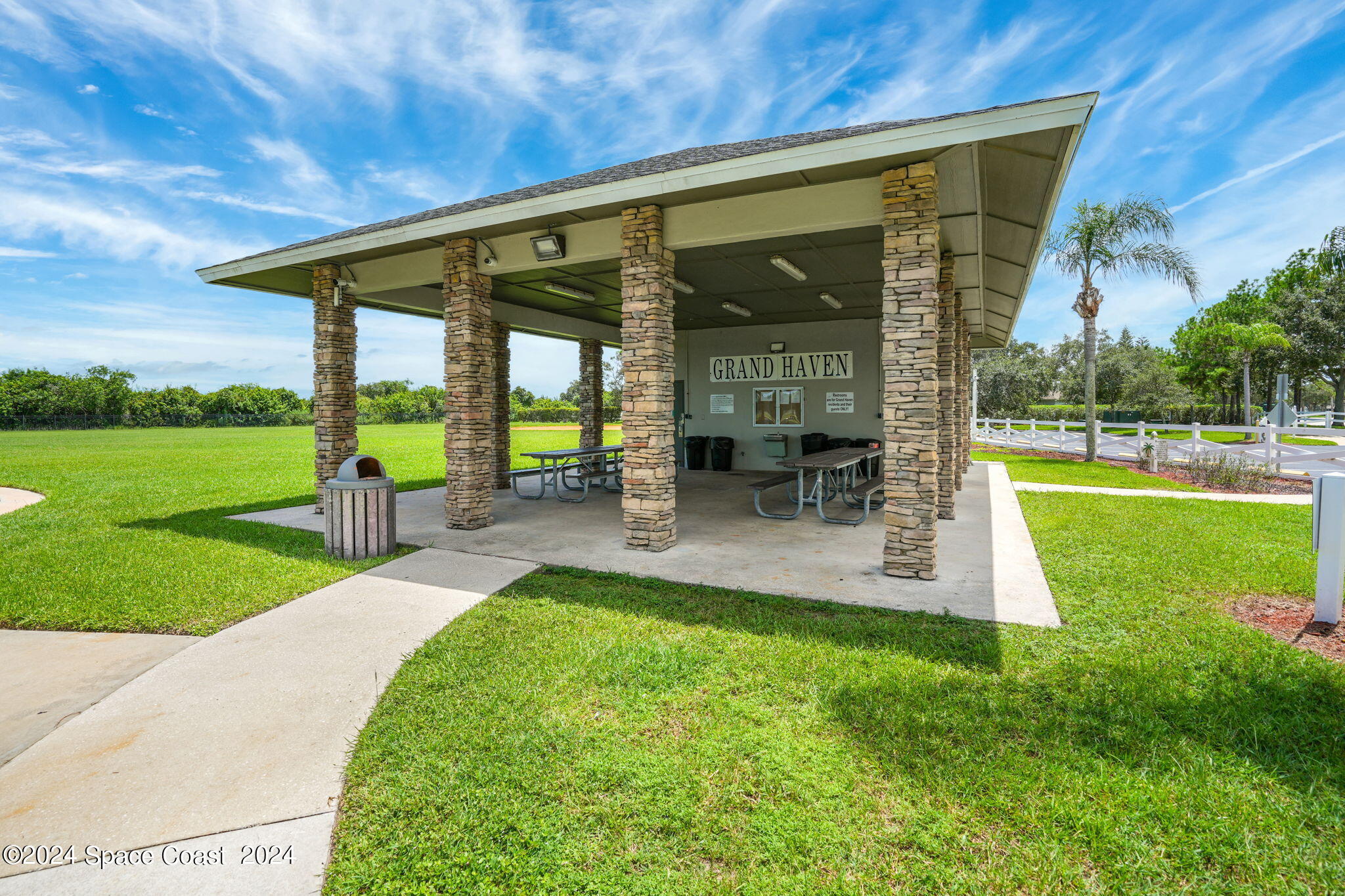 4367 Four Lakes Drive