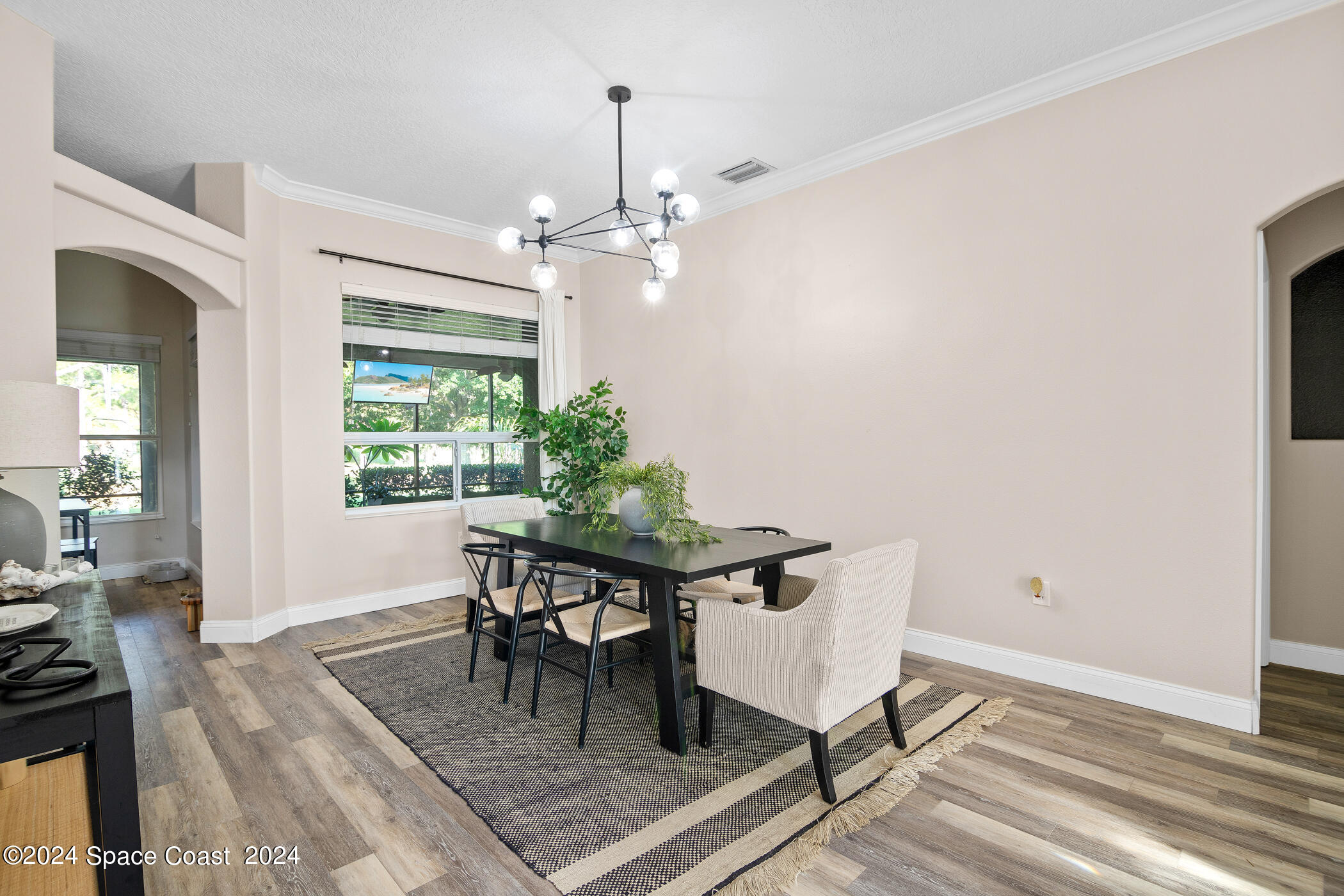 2000 Admiralty Boulevard