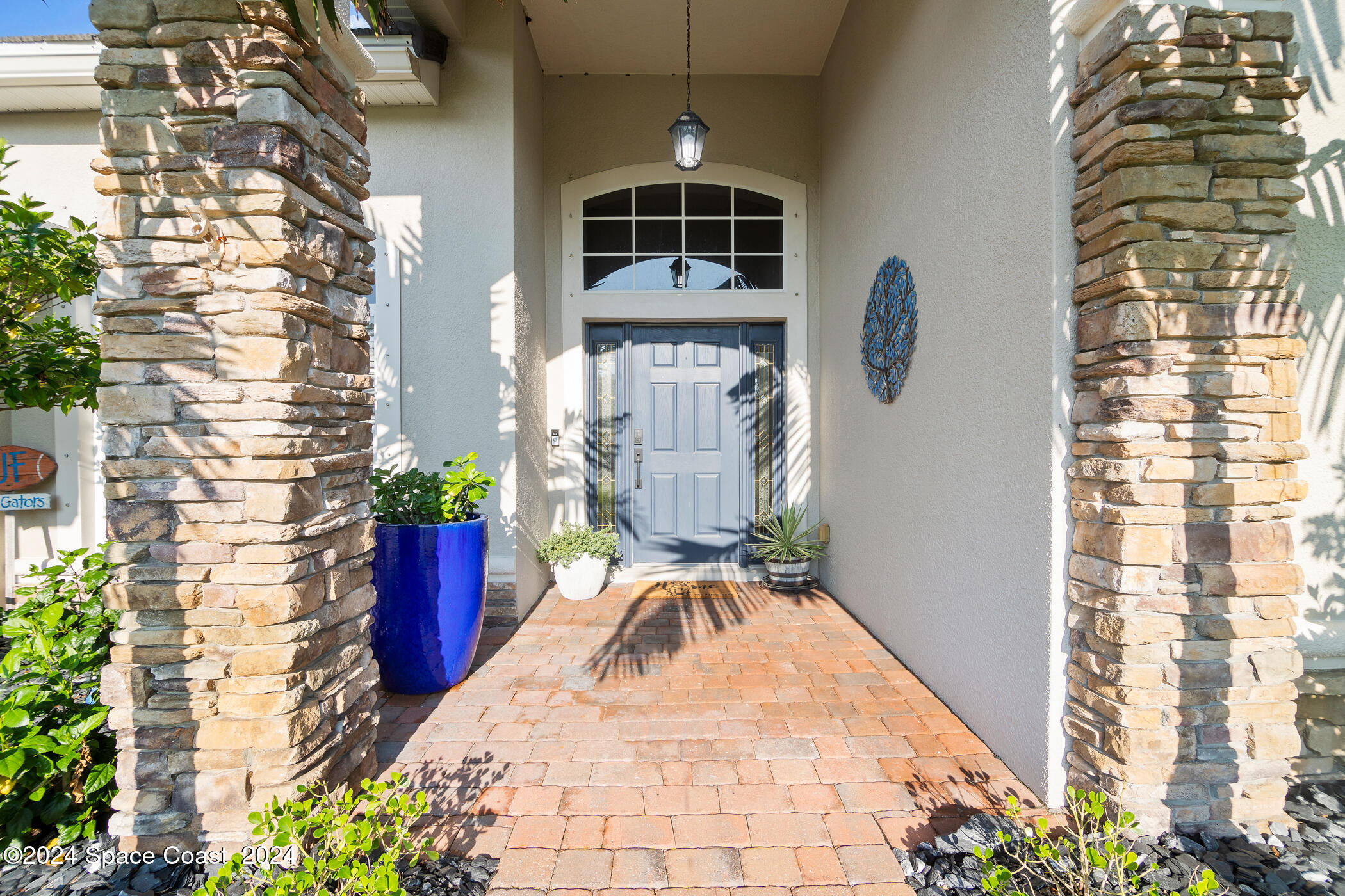 2000 Admiralty Boulevard