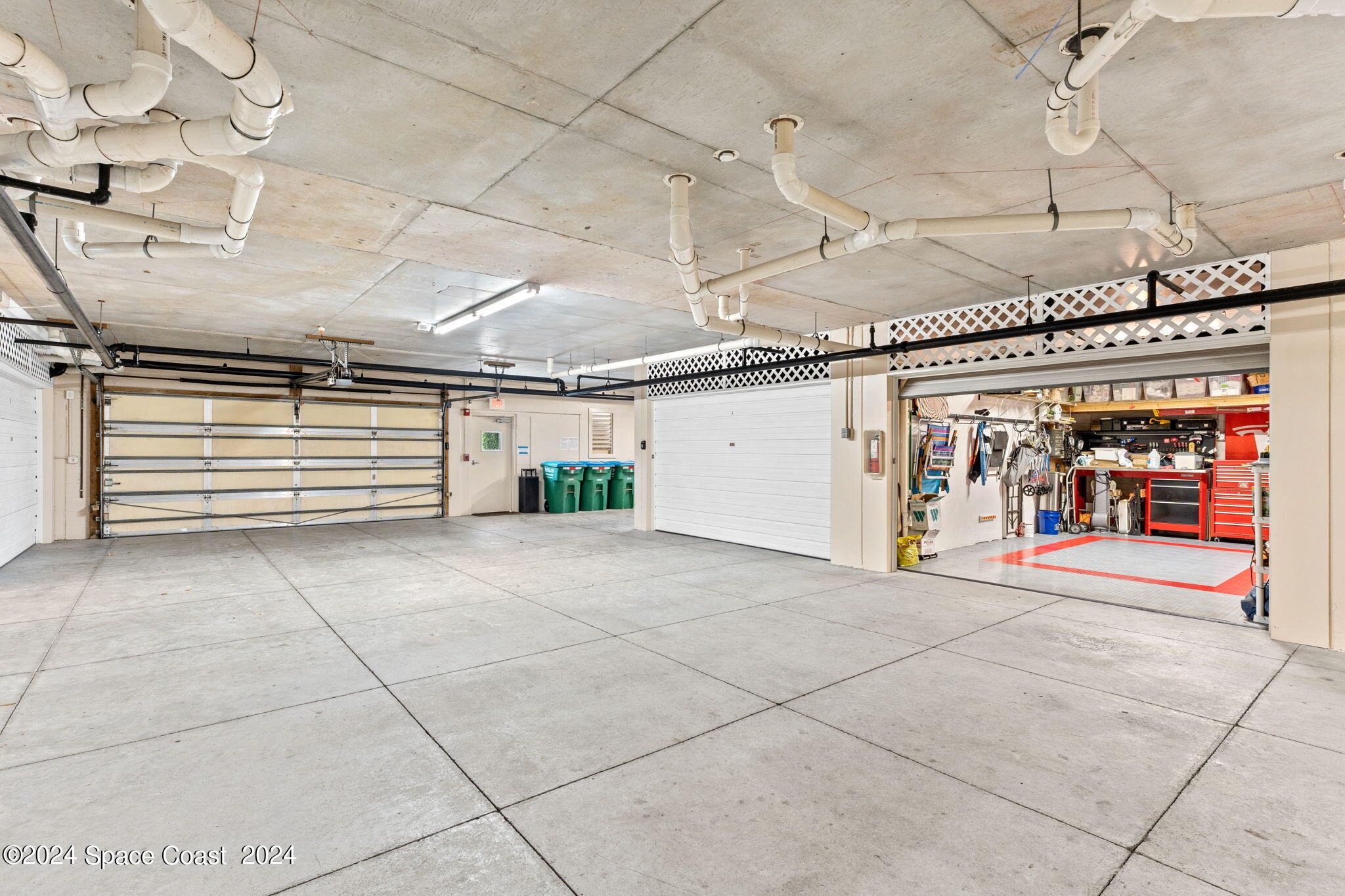 425 Pierce Avenue, 501