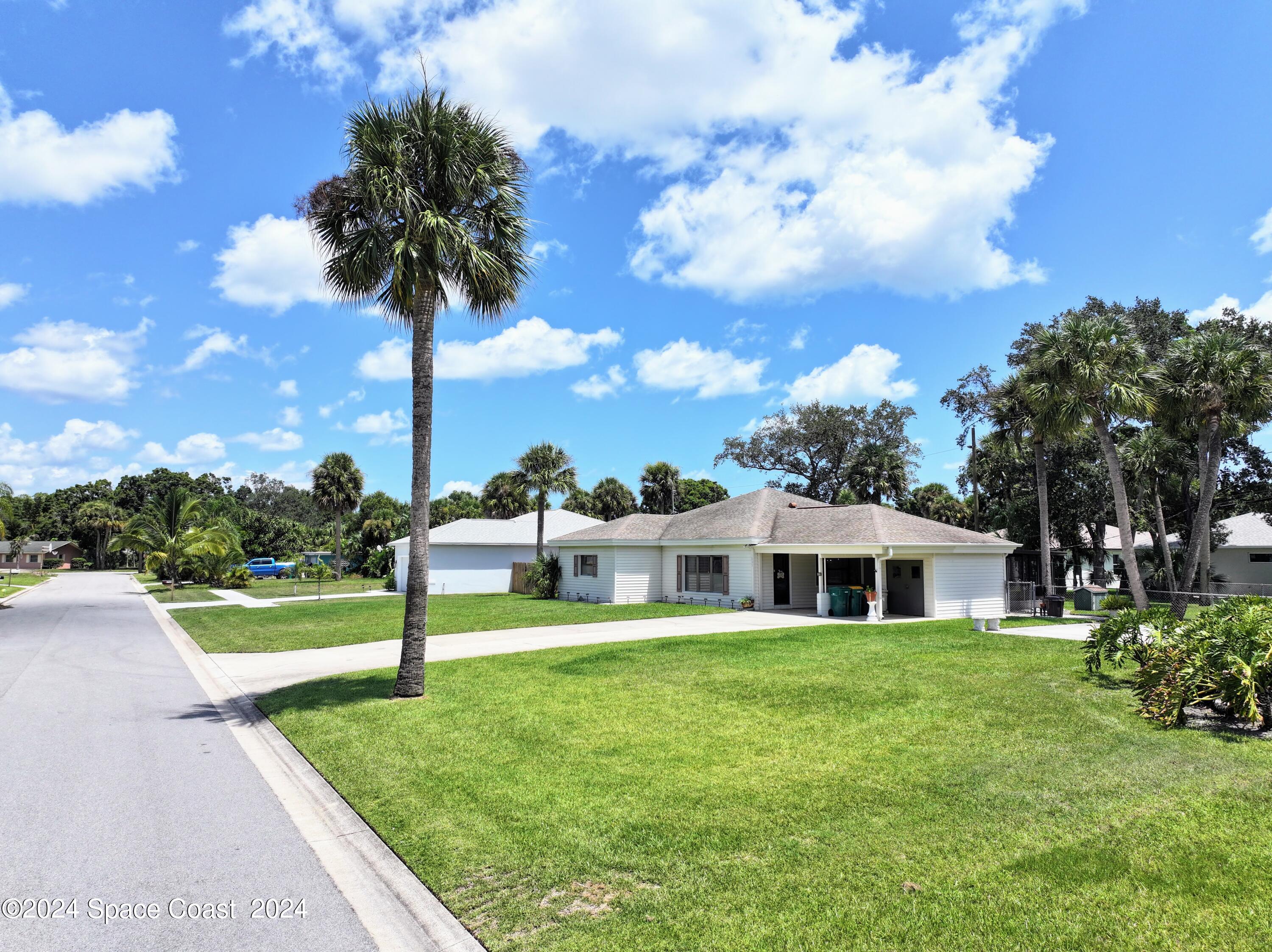 1803 Loquat Drive