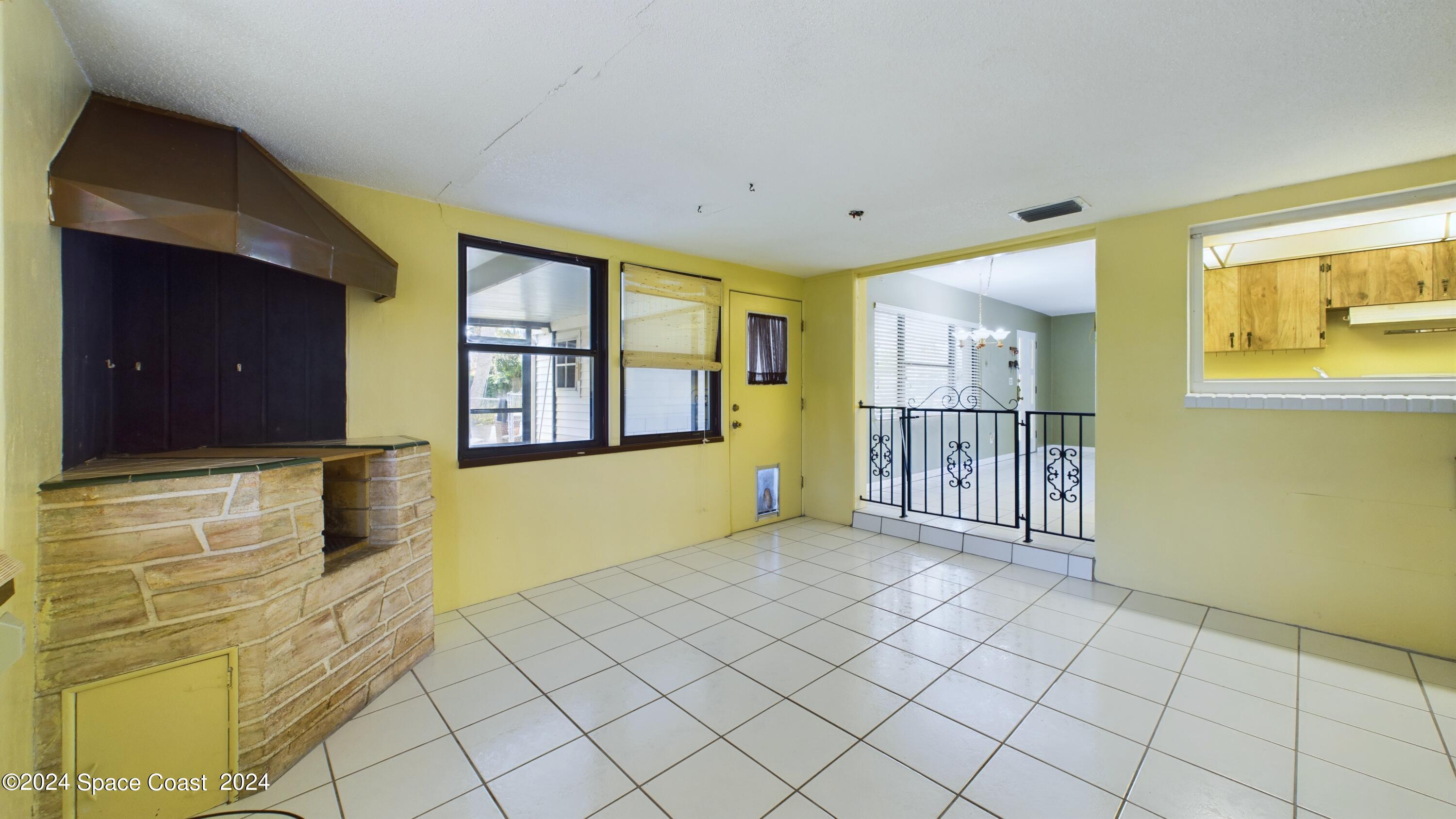 1803 Loquat Drive