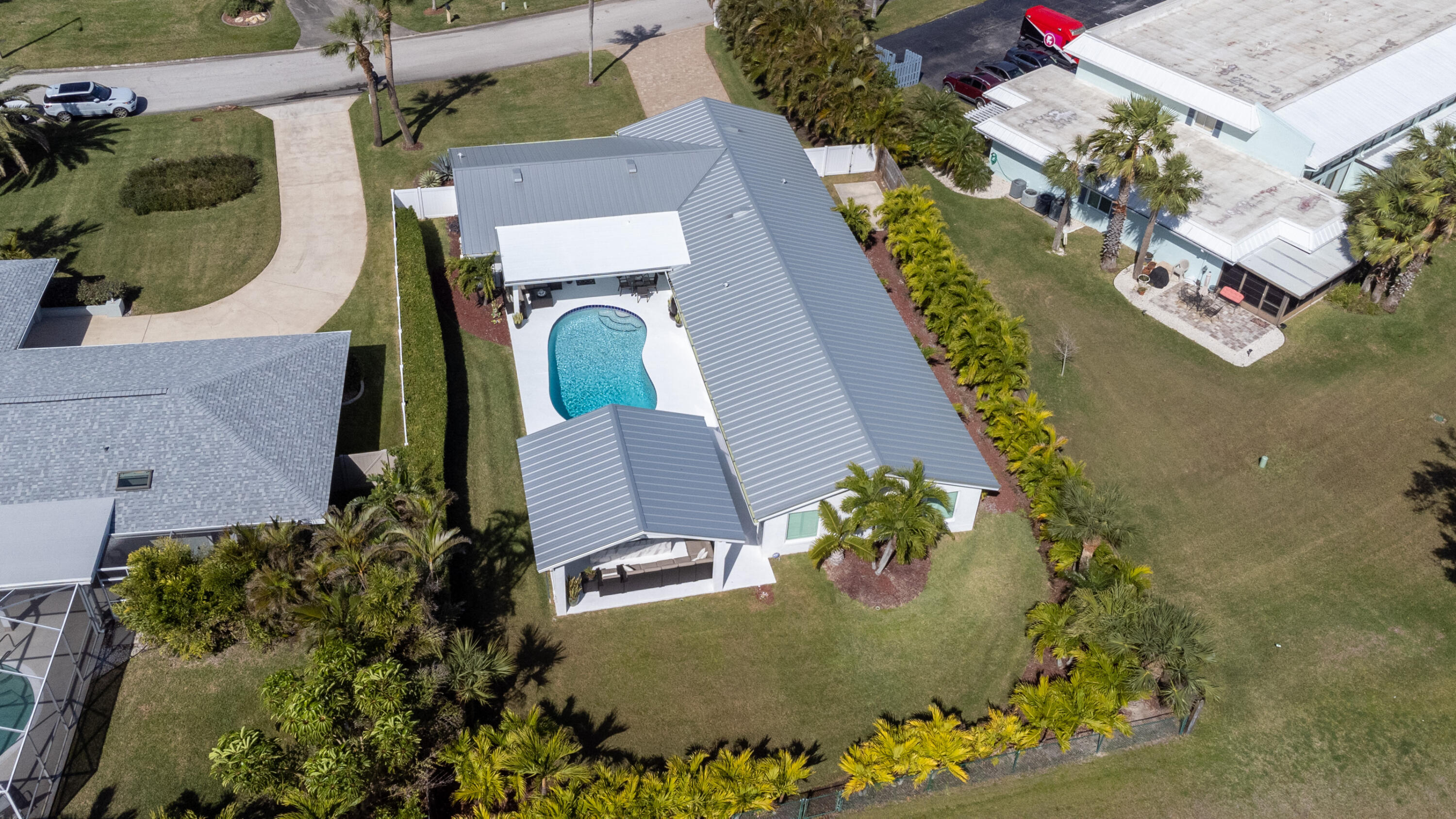 4 Country Club Road