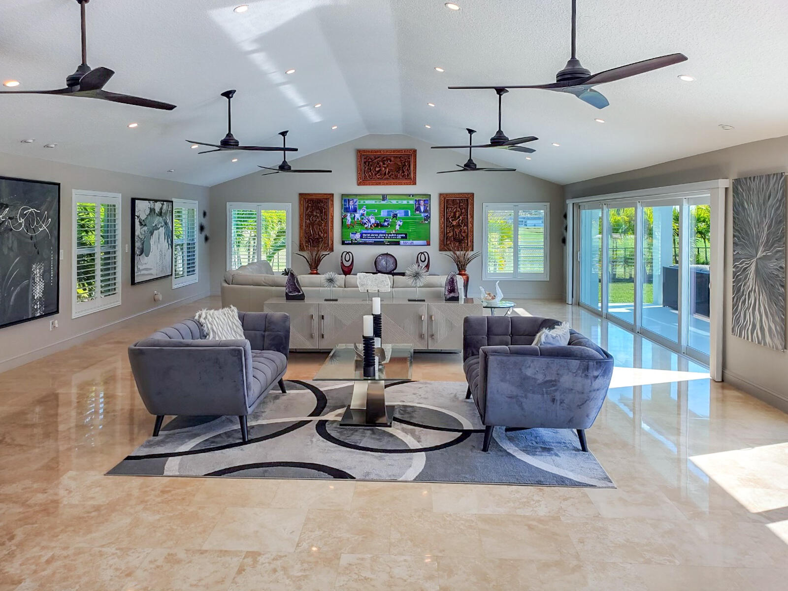4 Country Club Road