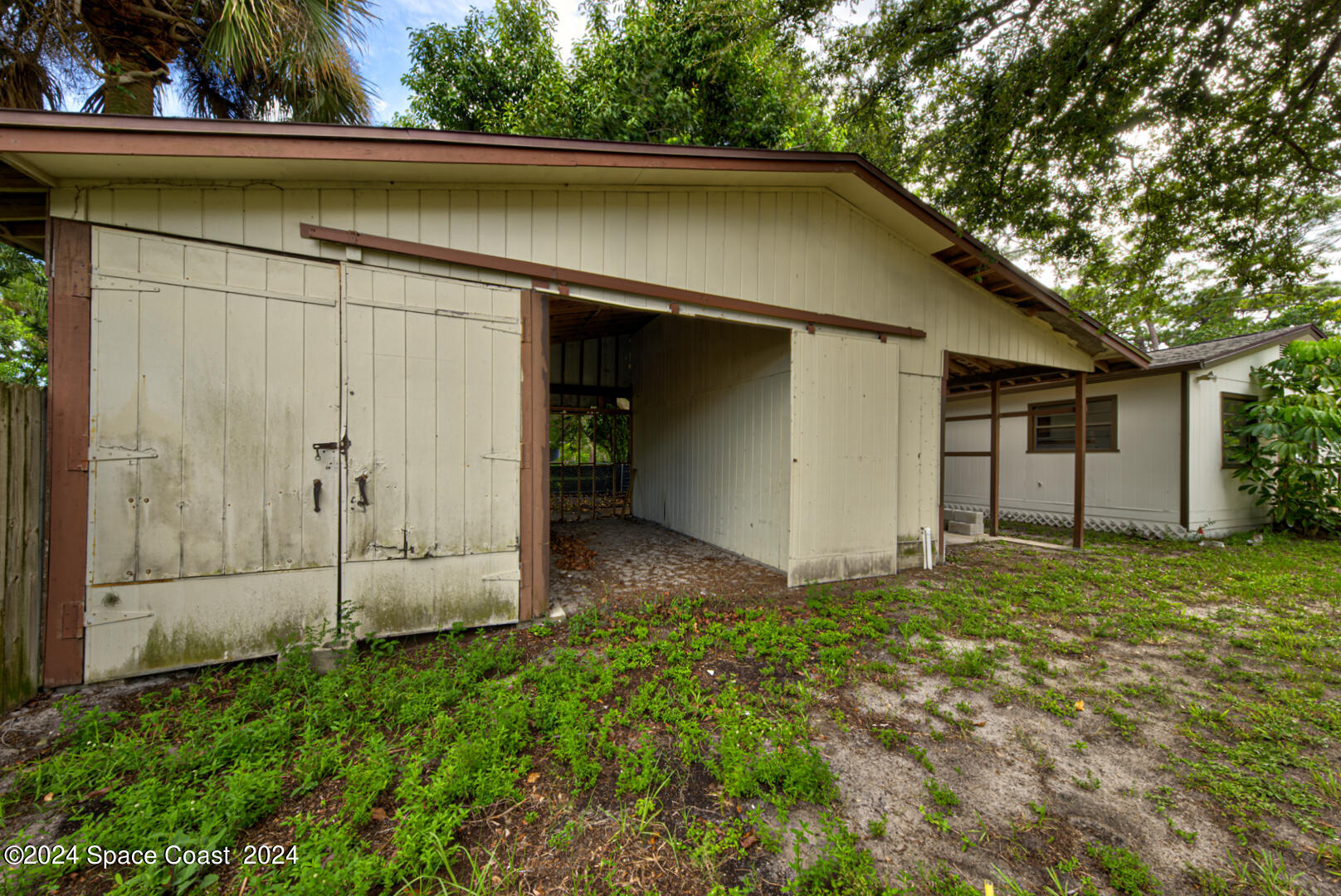 932 Goldenrod Street