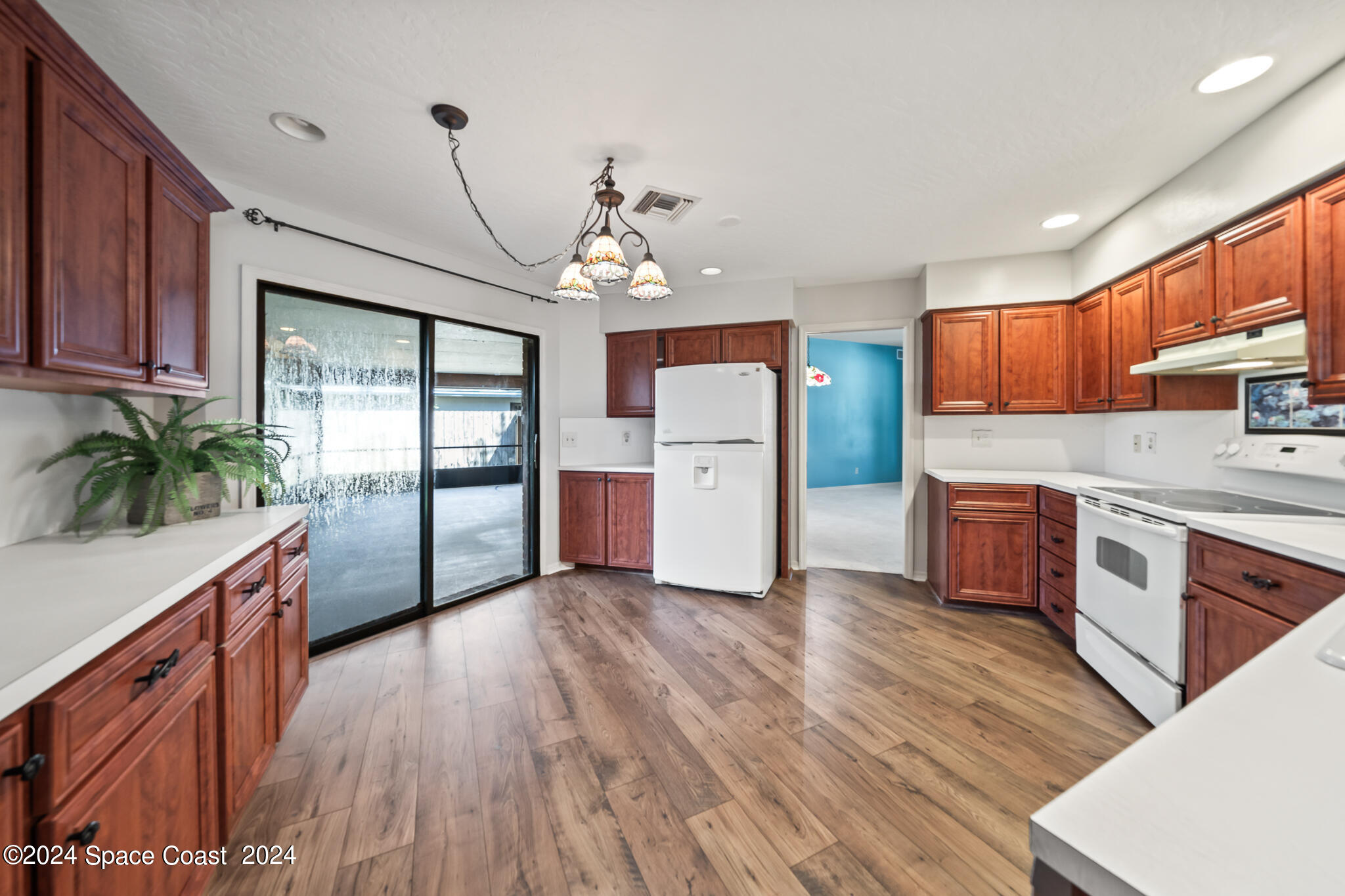3520 Swallow Drive