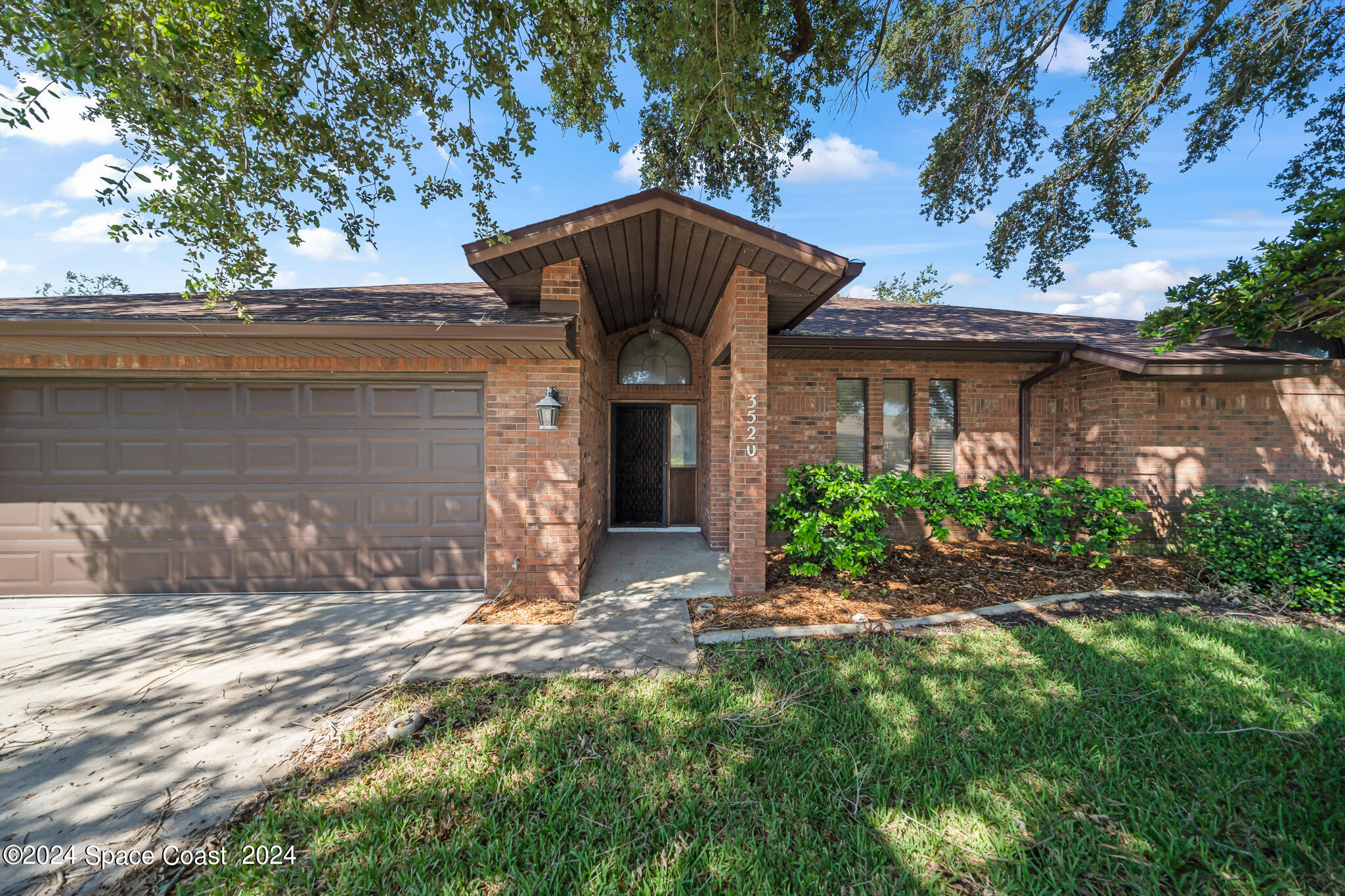 3520 Swallow Drive