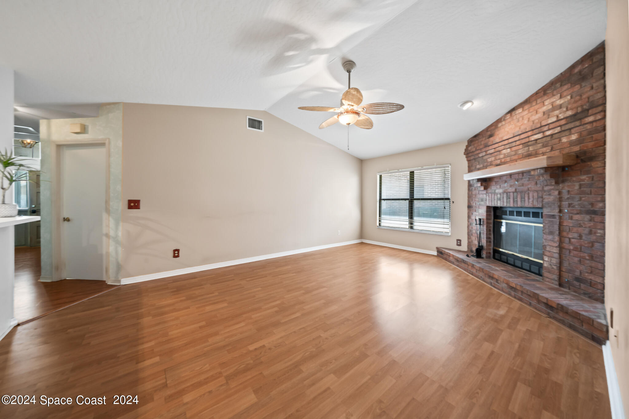 3520 Swallow Drive