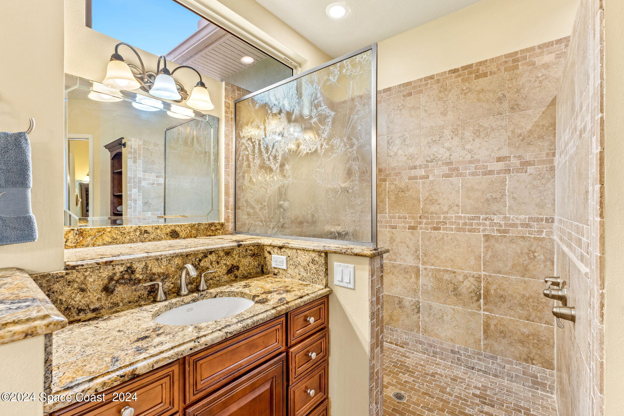 142 Windward Way