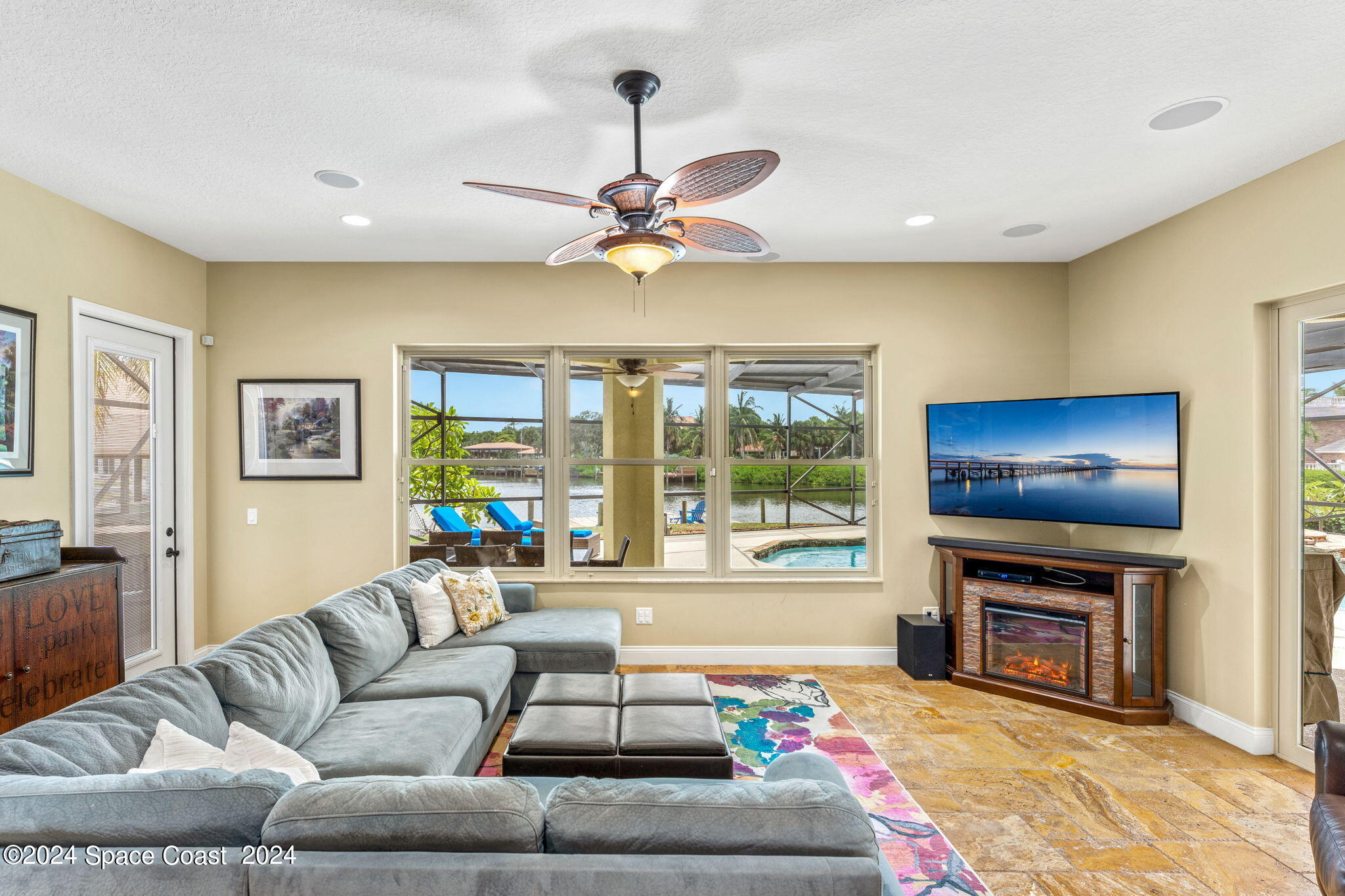 142 Windward Way