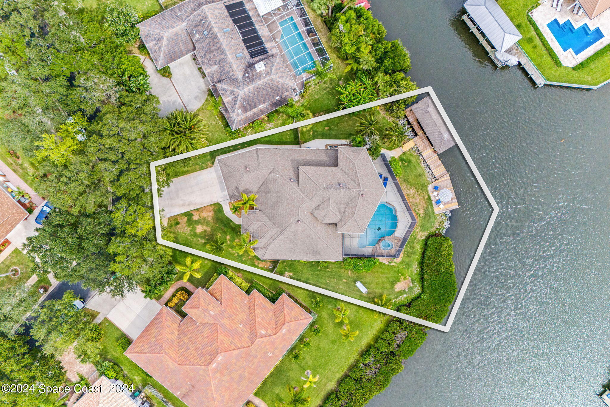 142 Windward Way
