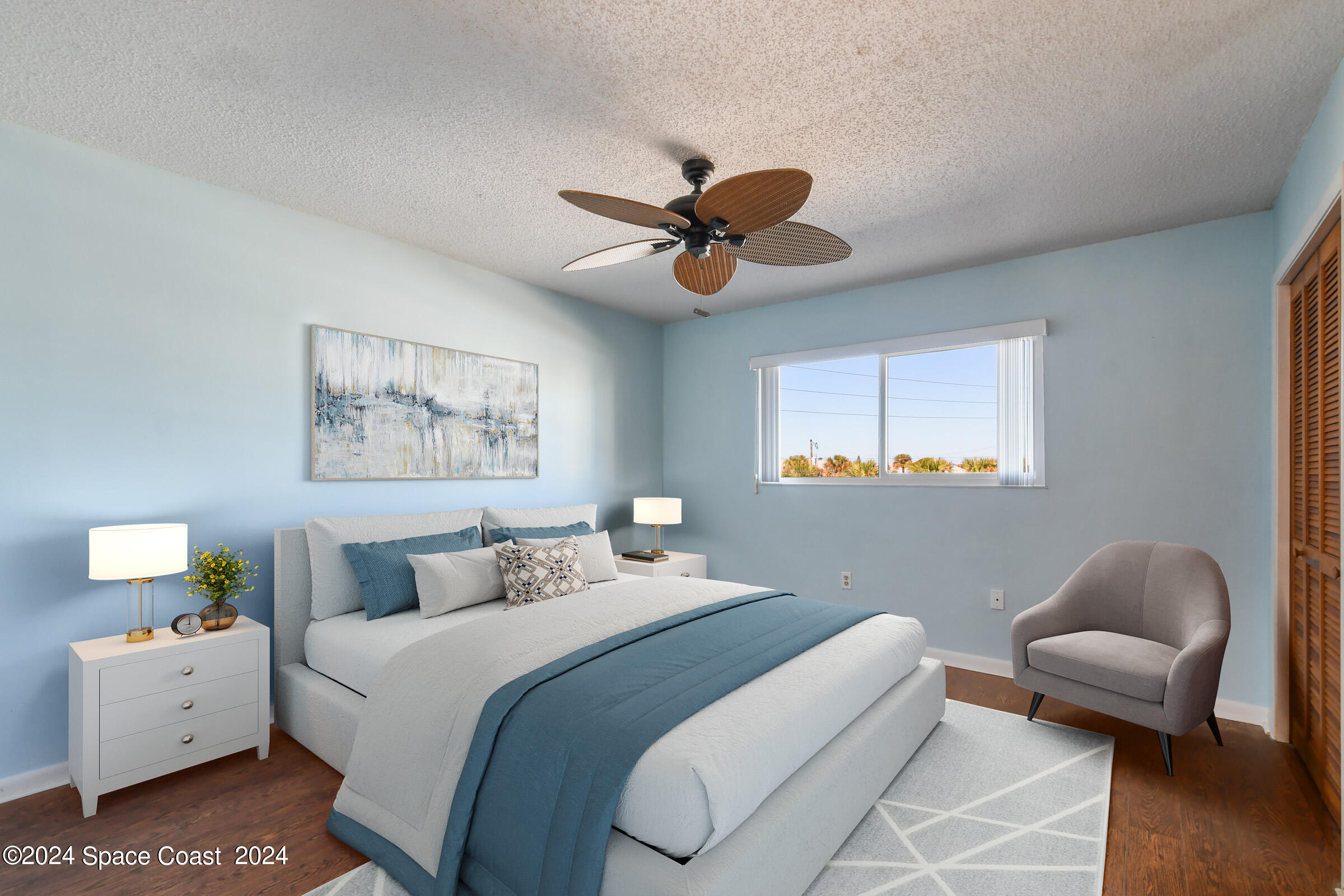 8494 Ridgewood Avenue, 4305