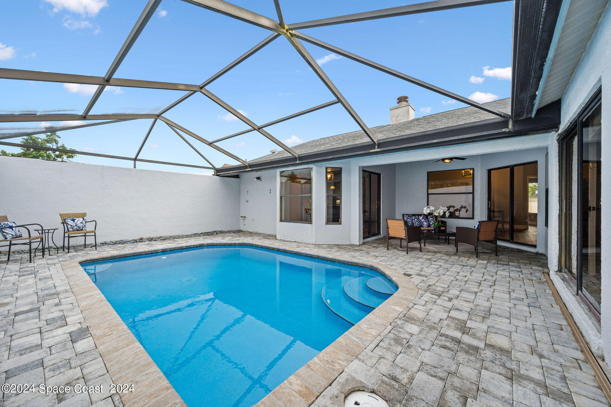 330 Pine Ridge Lane
