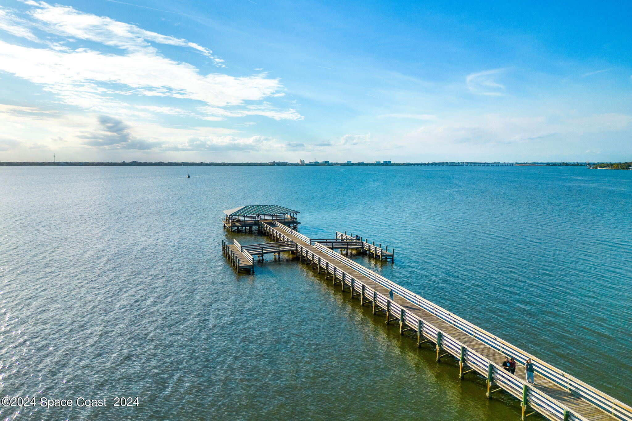 1401 S Riverside Drive