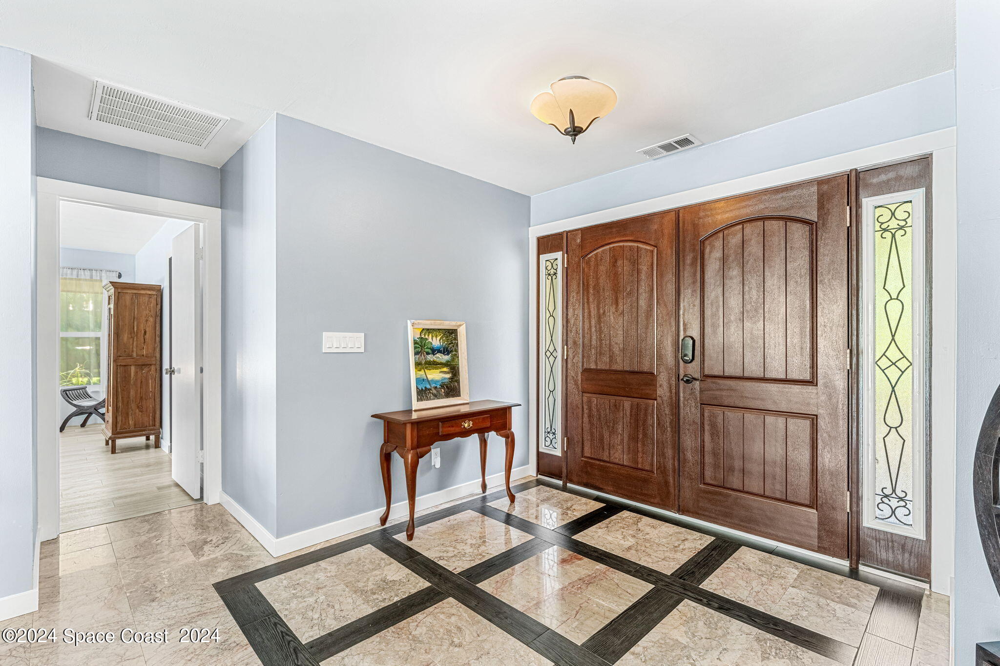 1401 S Riverside Drive