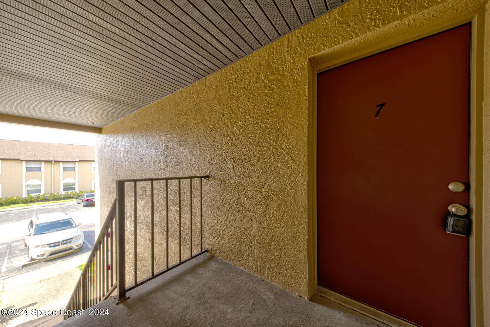 240 Spring Drive, 7