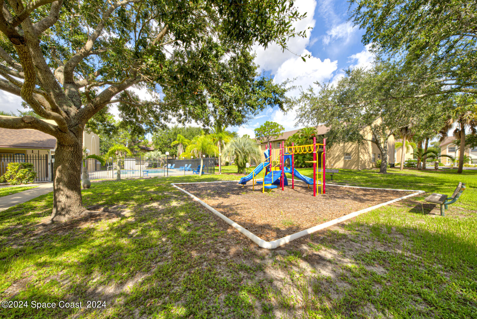 240 Spring Drive, 7