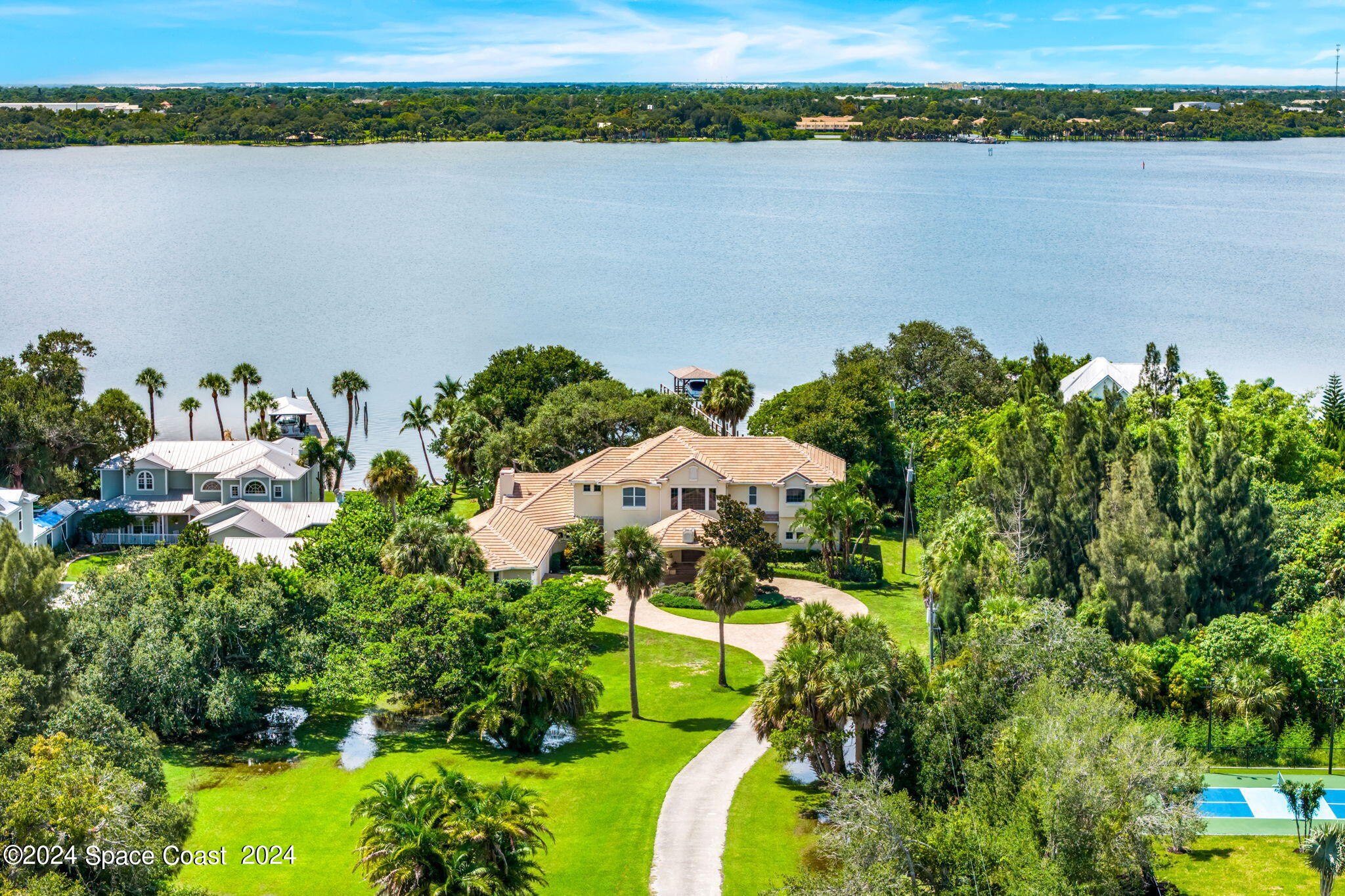 5435 S Tropical Trail